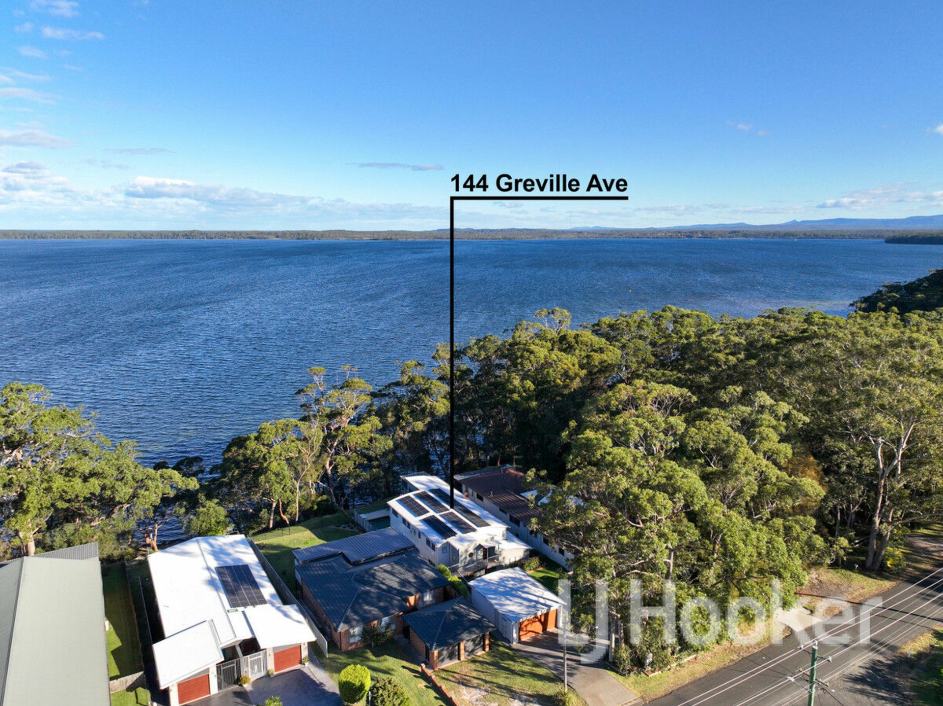 144 Greville Avenue — photo 8 of 29