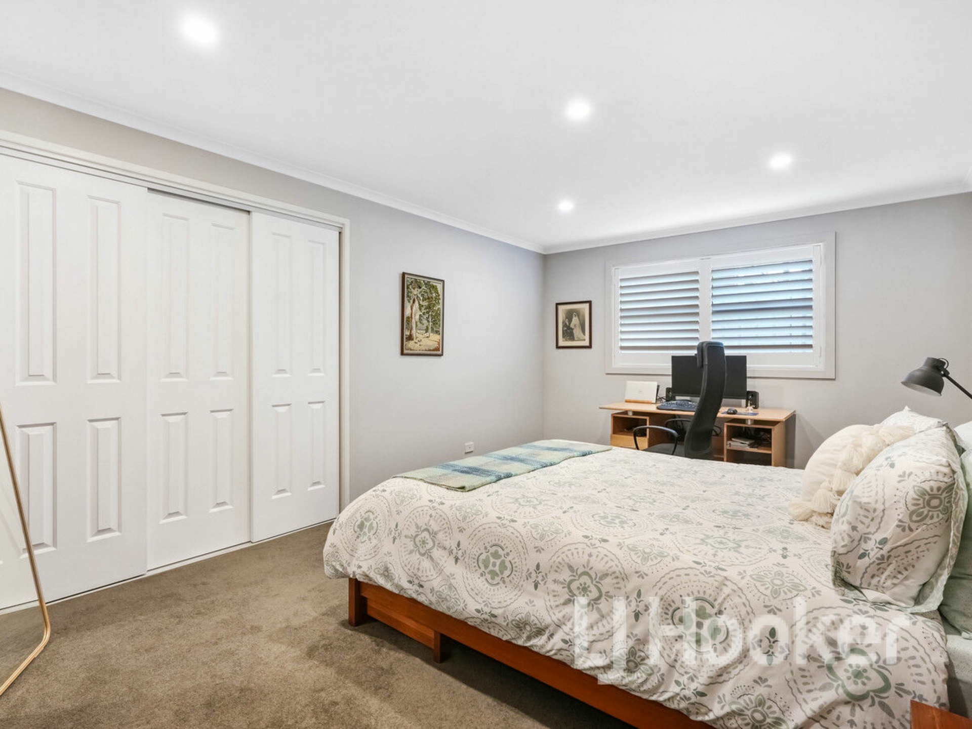 144 Greville Avenue — photo 13 of 29