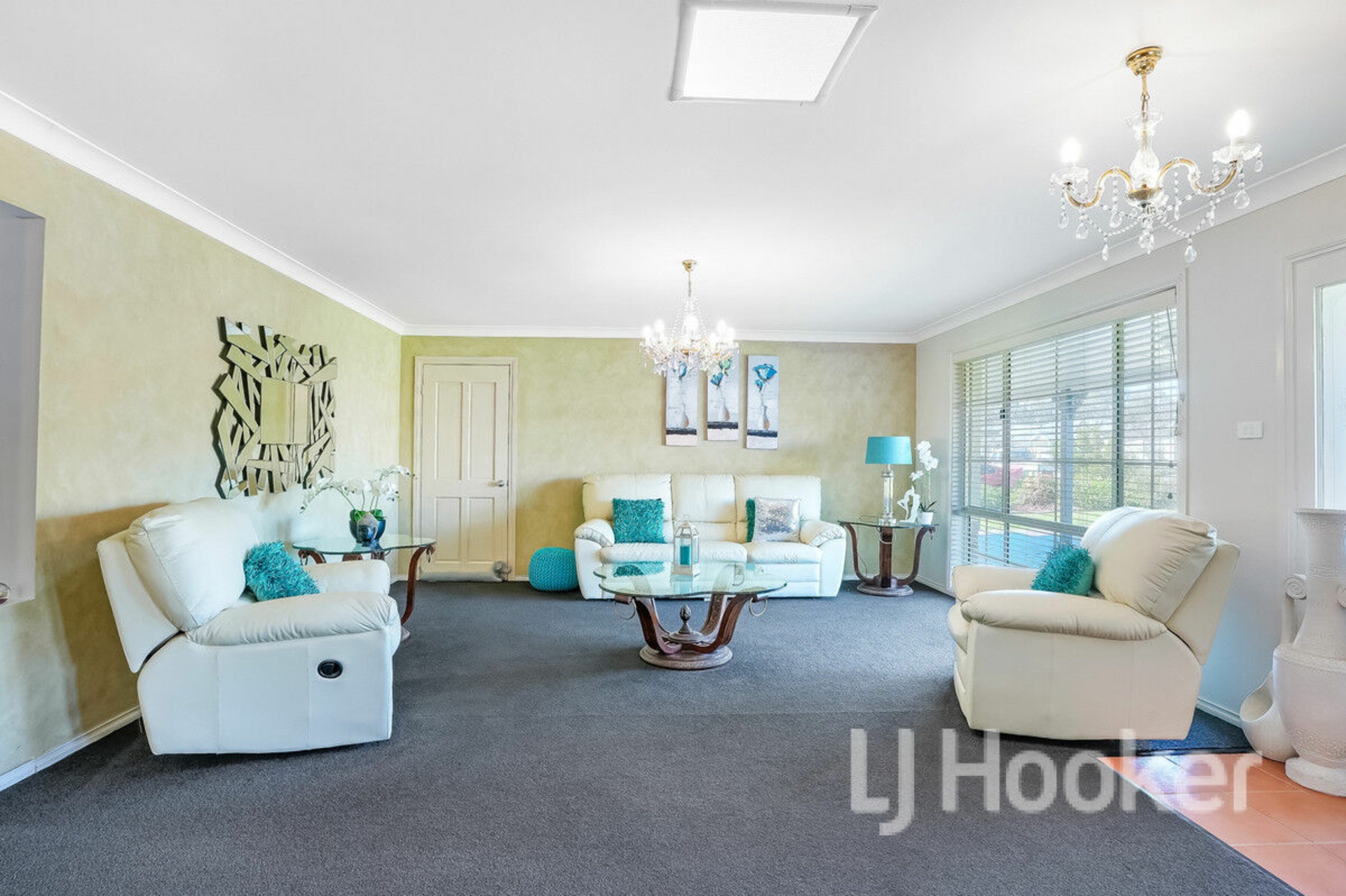 19 Tahnee Street — photo 7 of 18