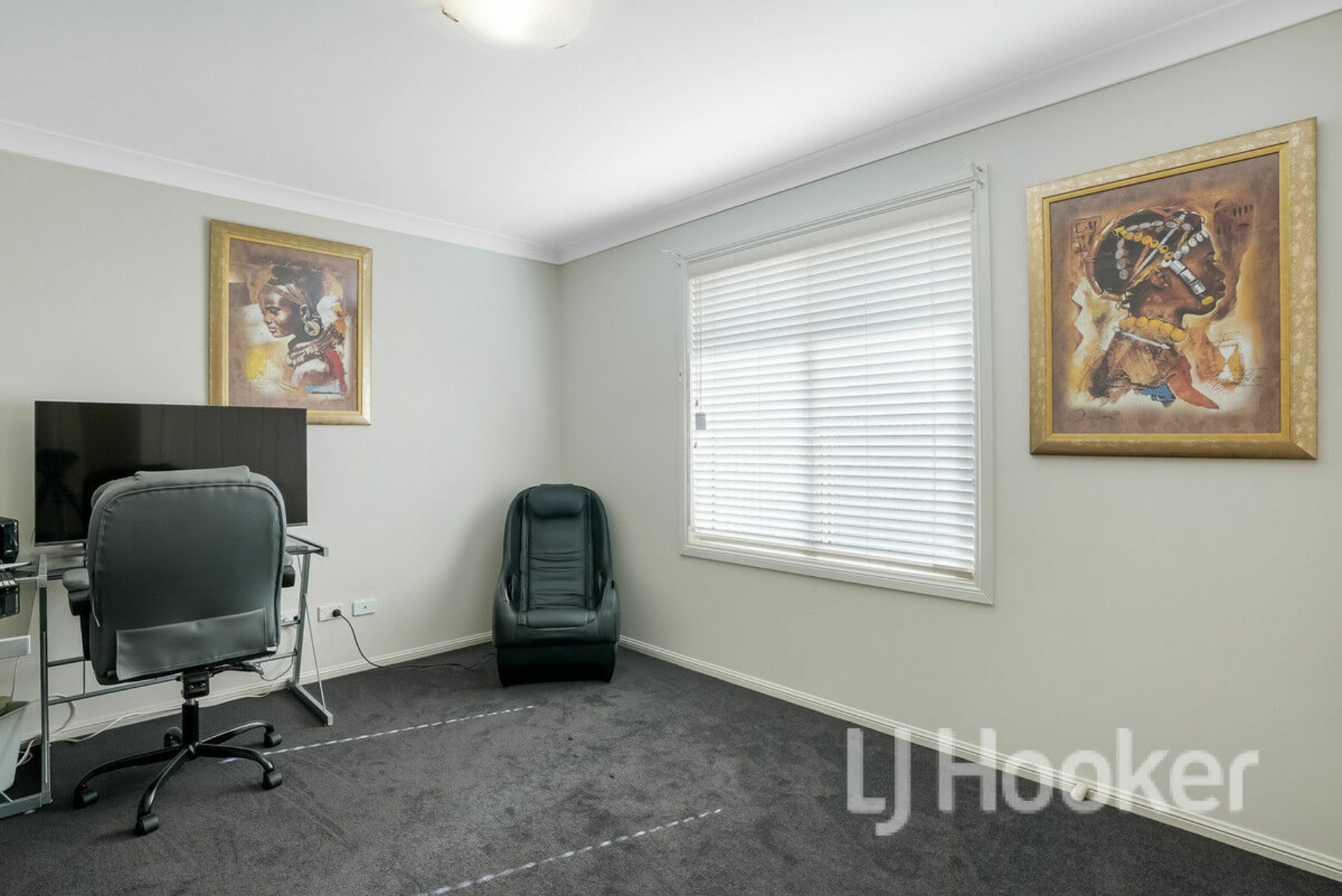 19 Tahnee Street — photo 12 of 18