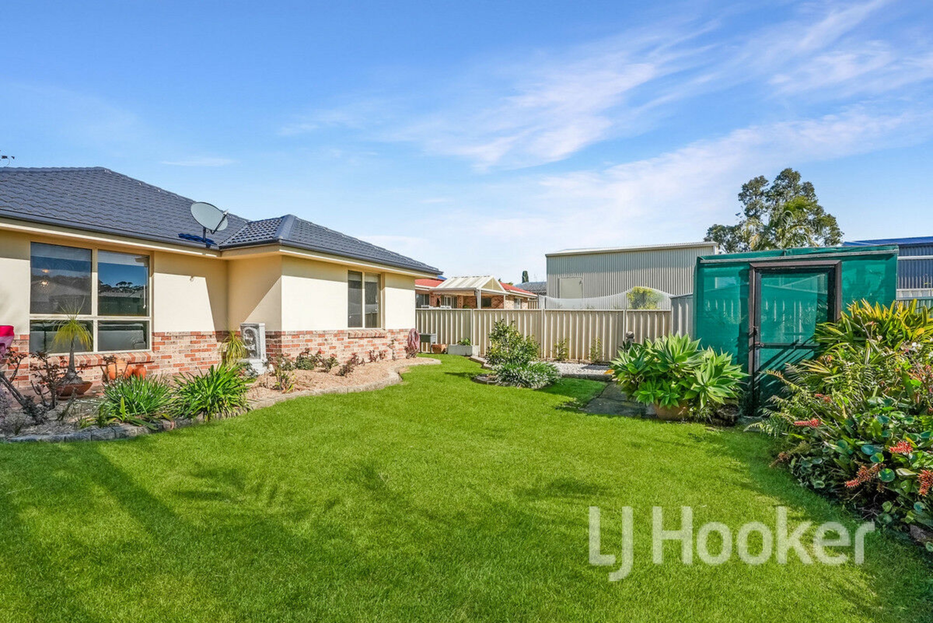 19 Tahnee Street — photo 15 of 18