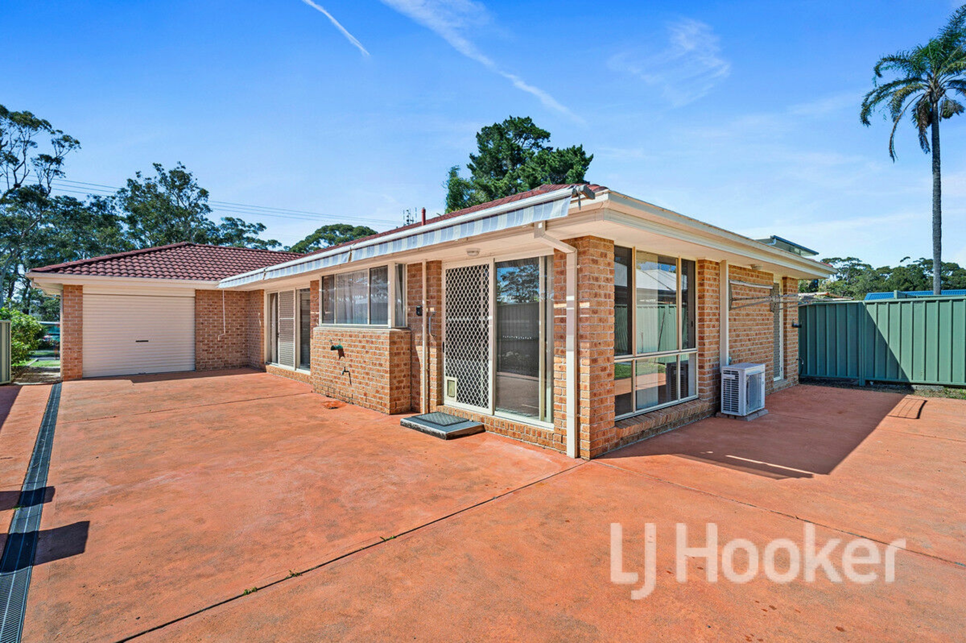133 Sanctuary Point Road — photo 2 of 13