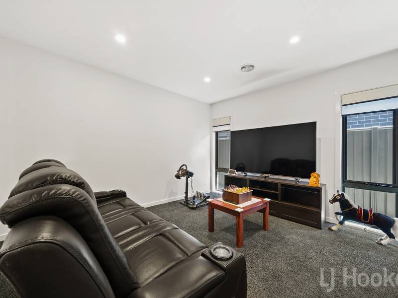 32 Helen Circuit, GOOGONG