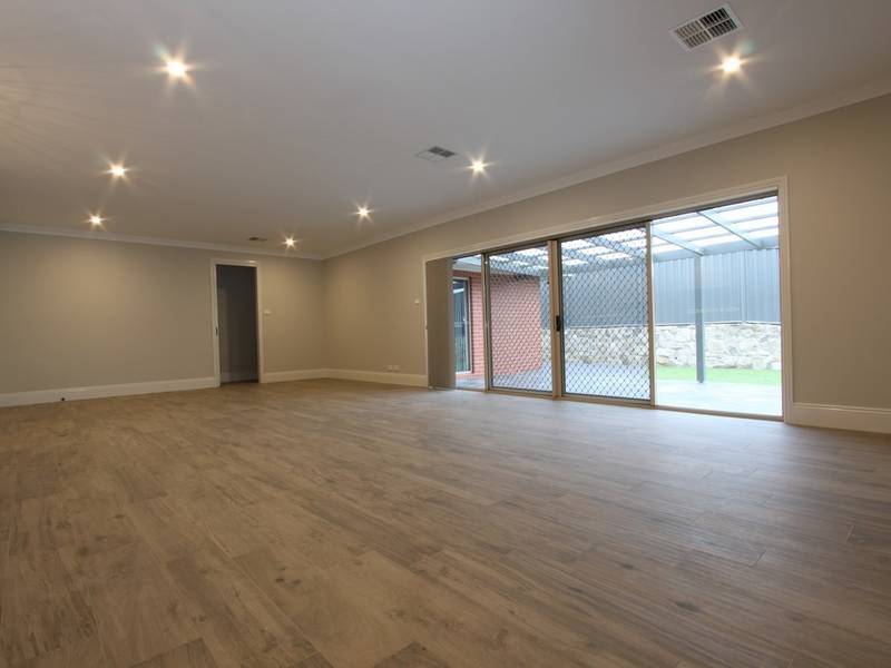 3 Baxter Loop, GOOGONG
