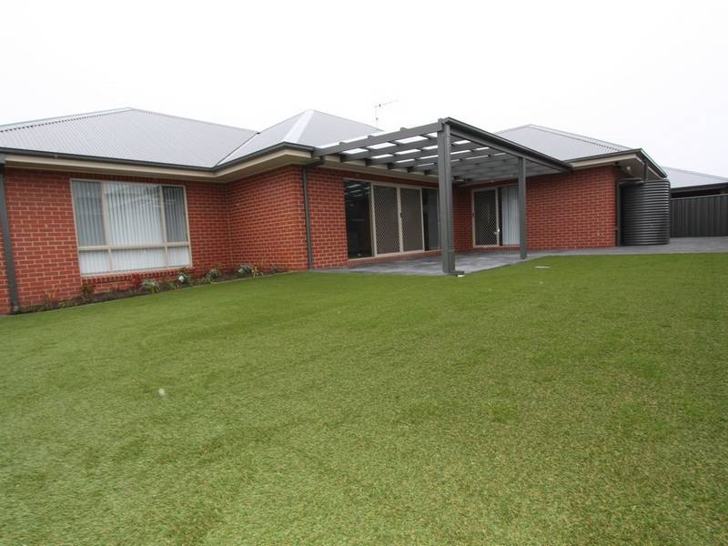 3 Baxter Loop, GOOGONG