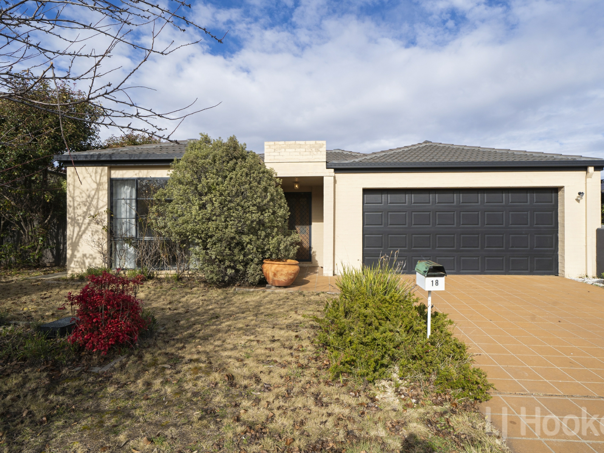 18 Tooroonga Crescent, Jerrabomberra