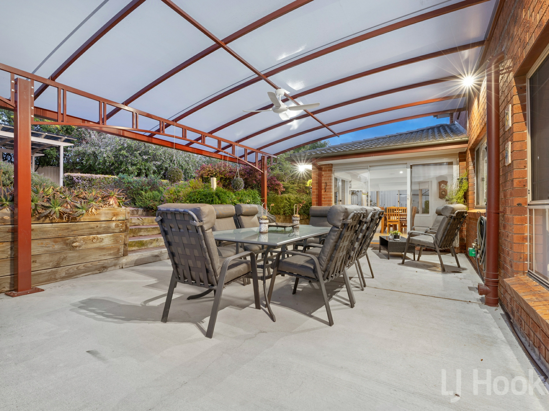 37 Kinlyside Avenue, JERRABOMBERRA