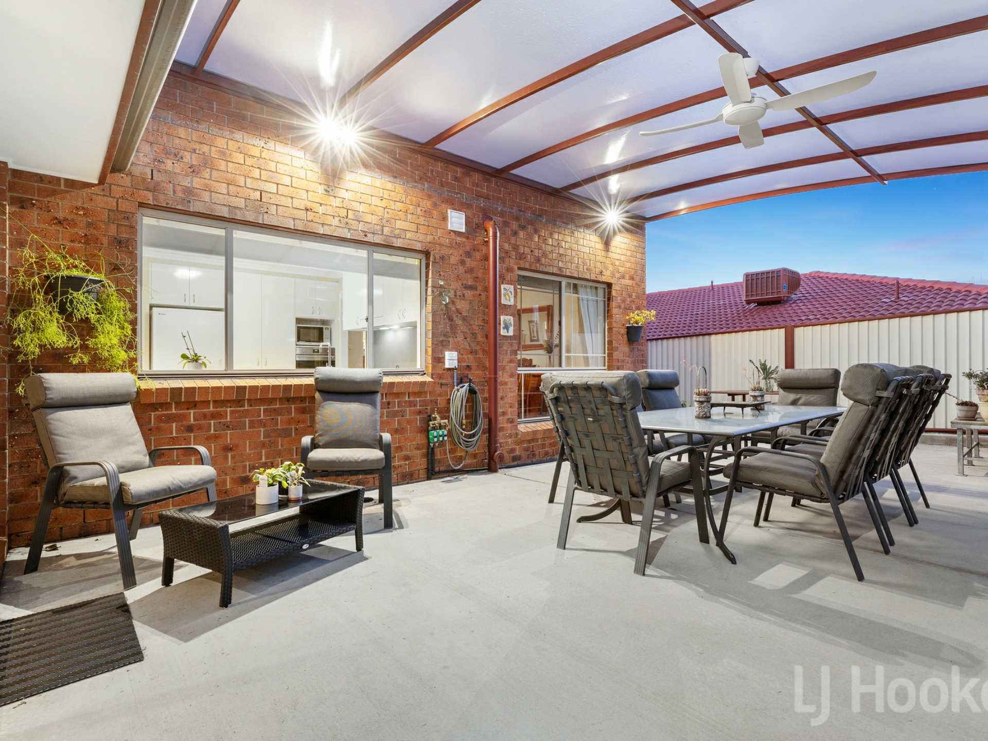 37 Kinlyside Avenue, JERRABOMBERRA