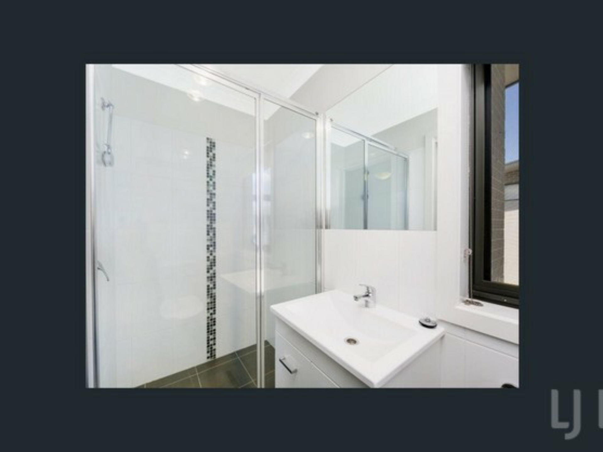 13/19-21 Henderson Road, QUEANBEYAN