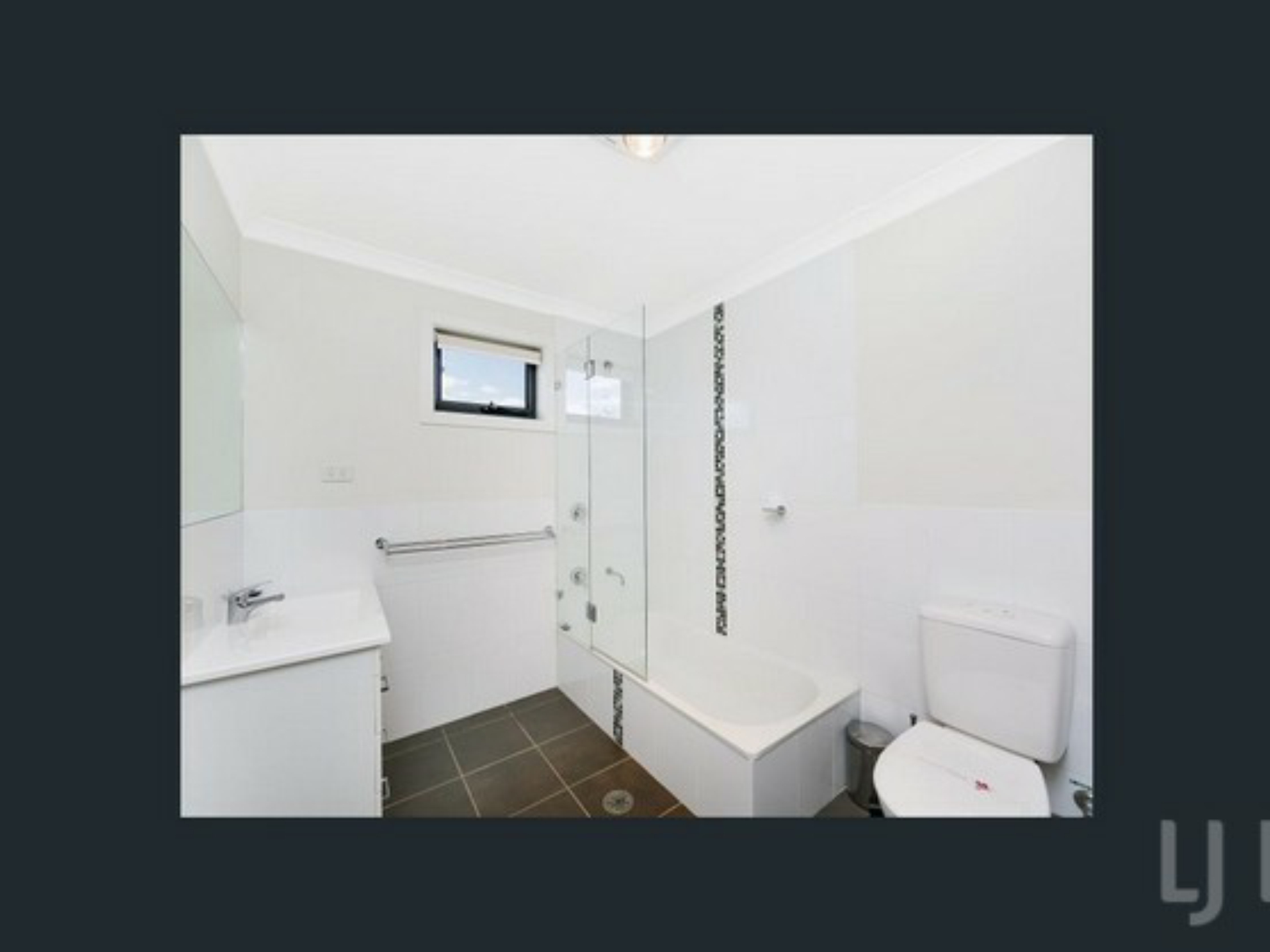 13/19-21 Henderson Road, QUEANBEYAN