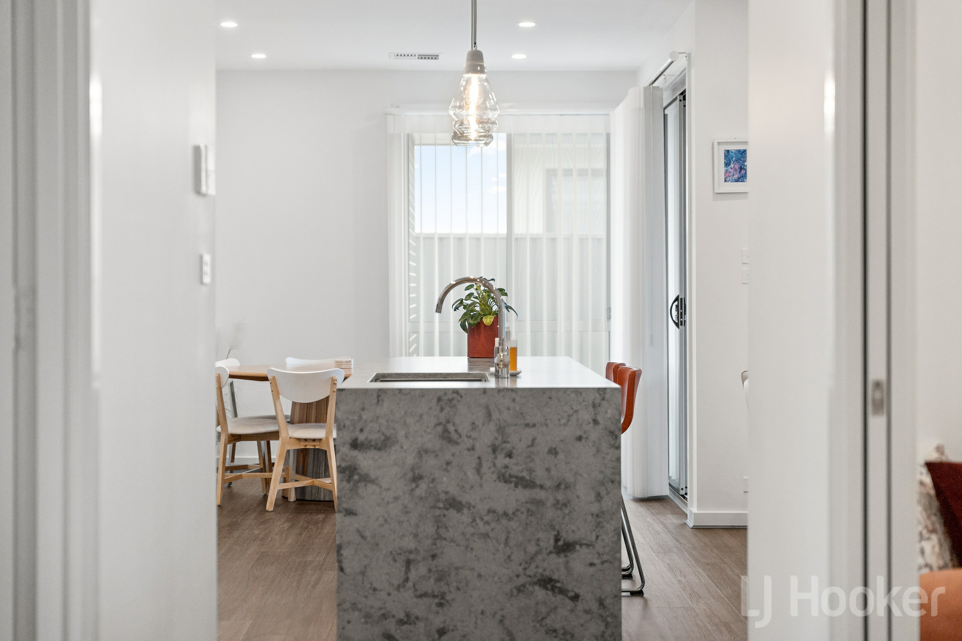 51 Weatherstone Circuit, GOOGONG