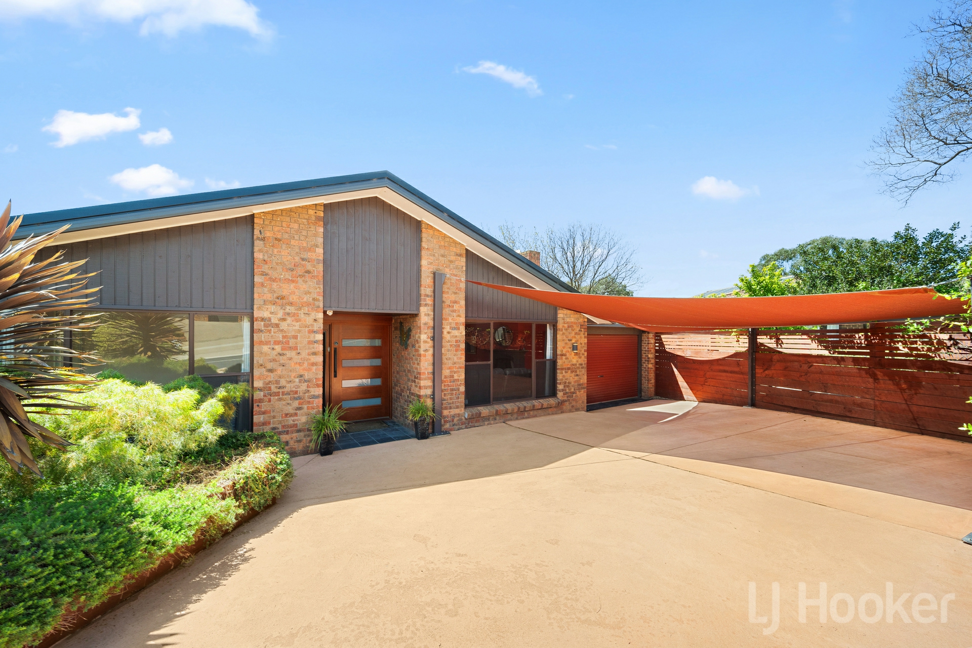 51 Pindari Crescent, KARABAR