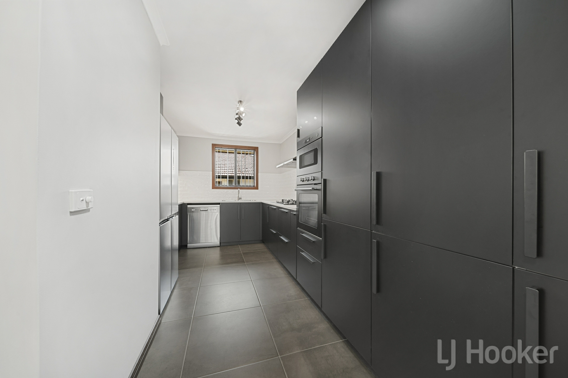 51 Pindari Crescent, KARABAR