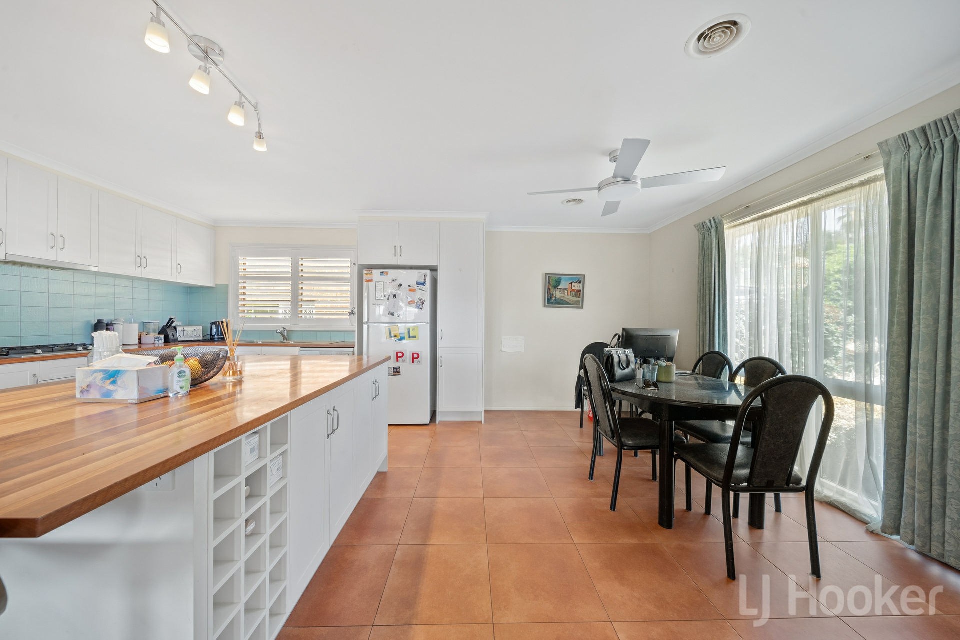 3 Marilyn Place, KARABAR