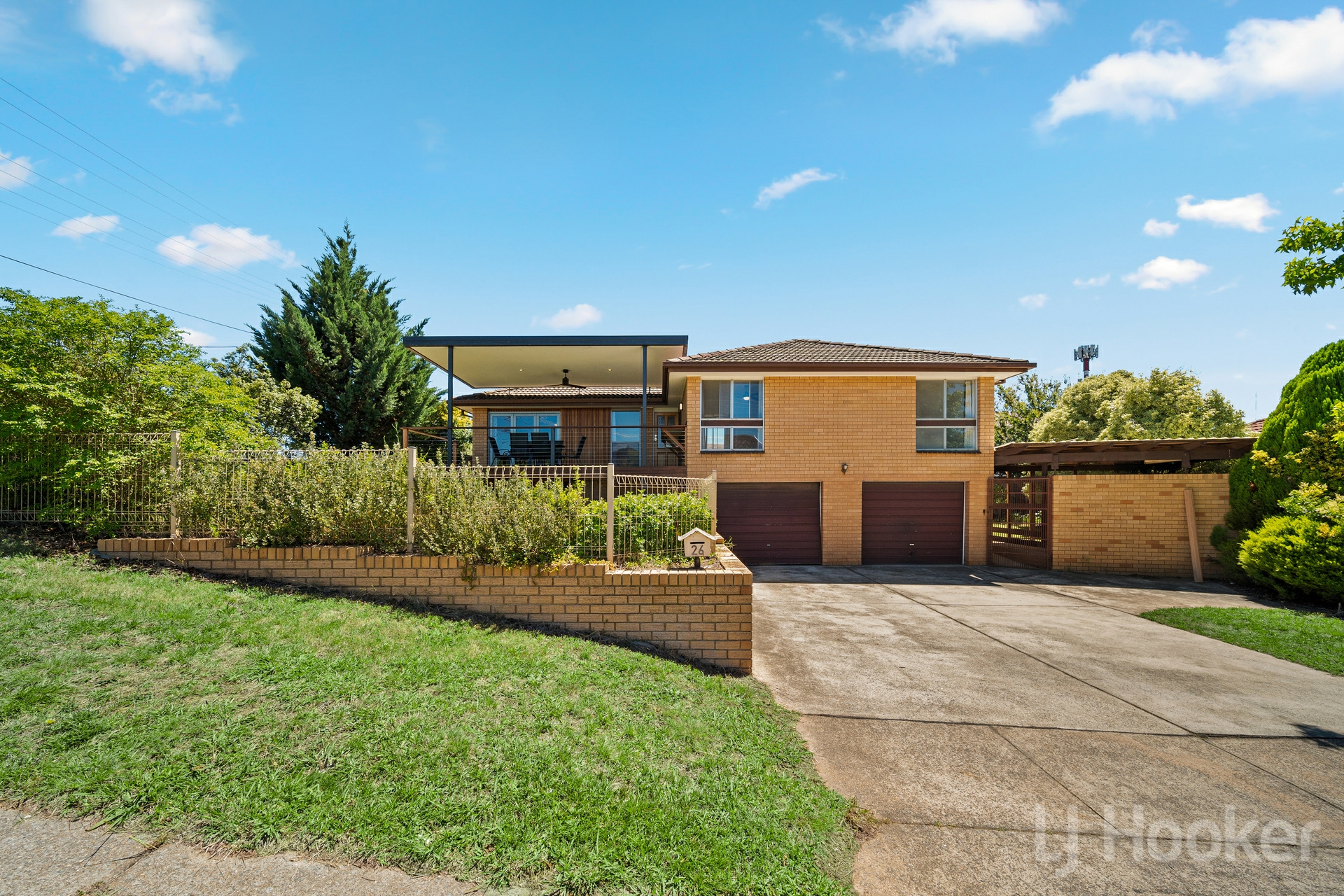 26 Cassinia Street, CRESTWOOD