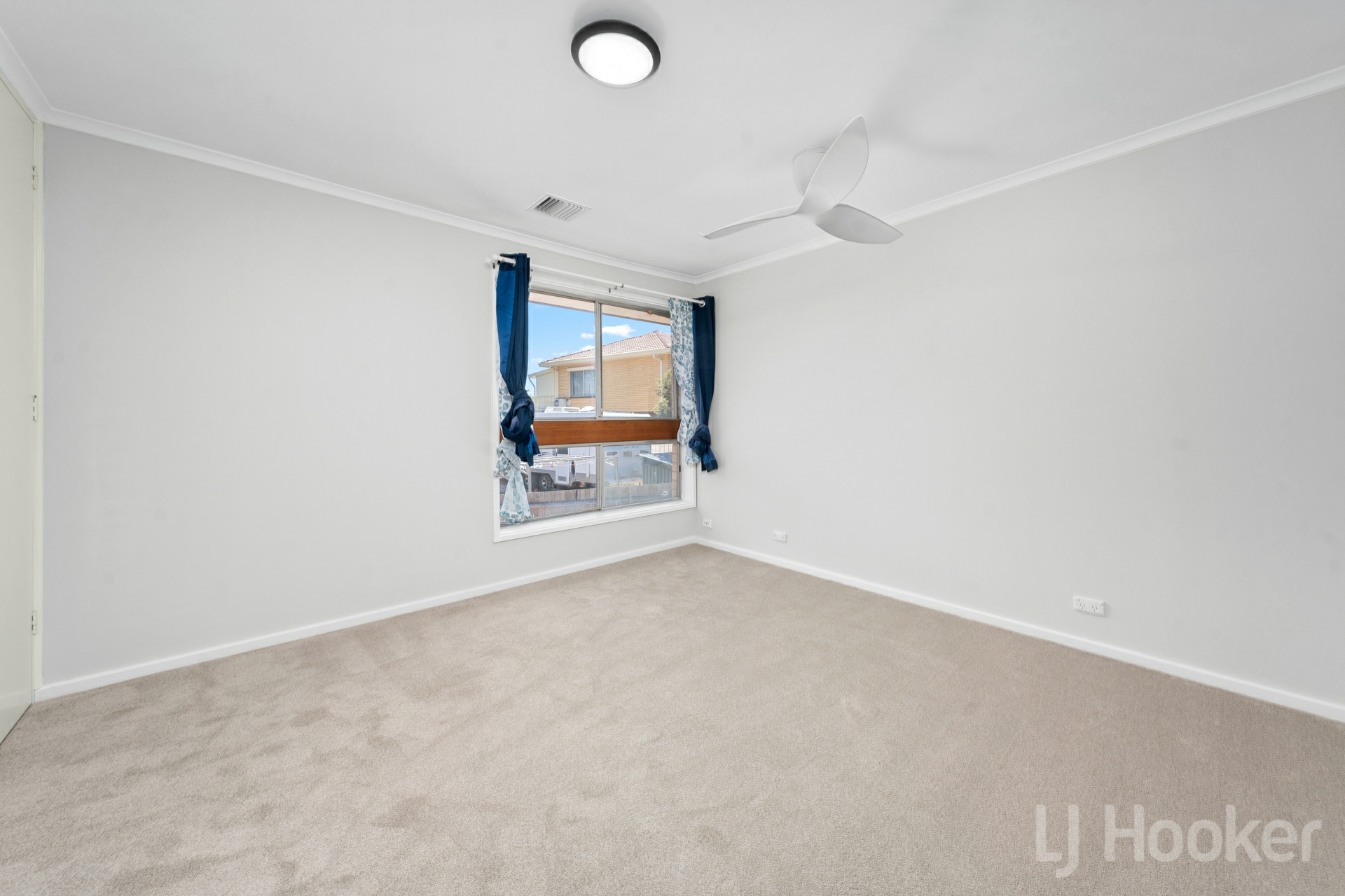 26 Cassinia Street, CRESTWOOD