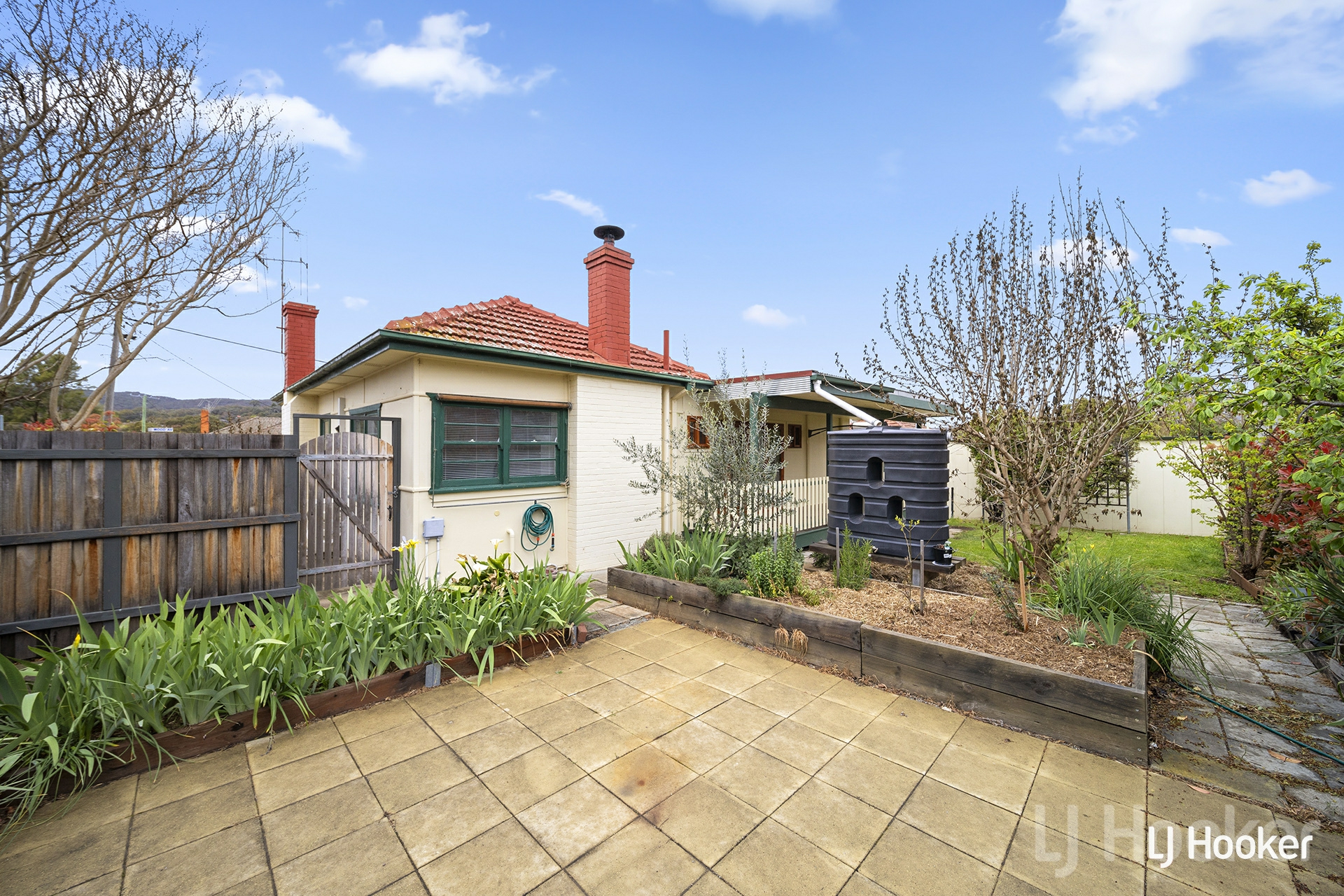 1 Wood Avenue, QUEANBEYAN