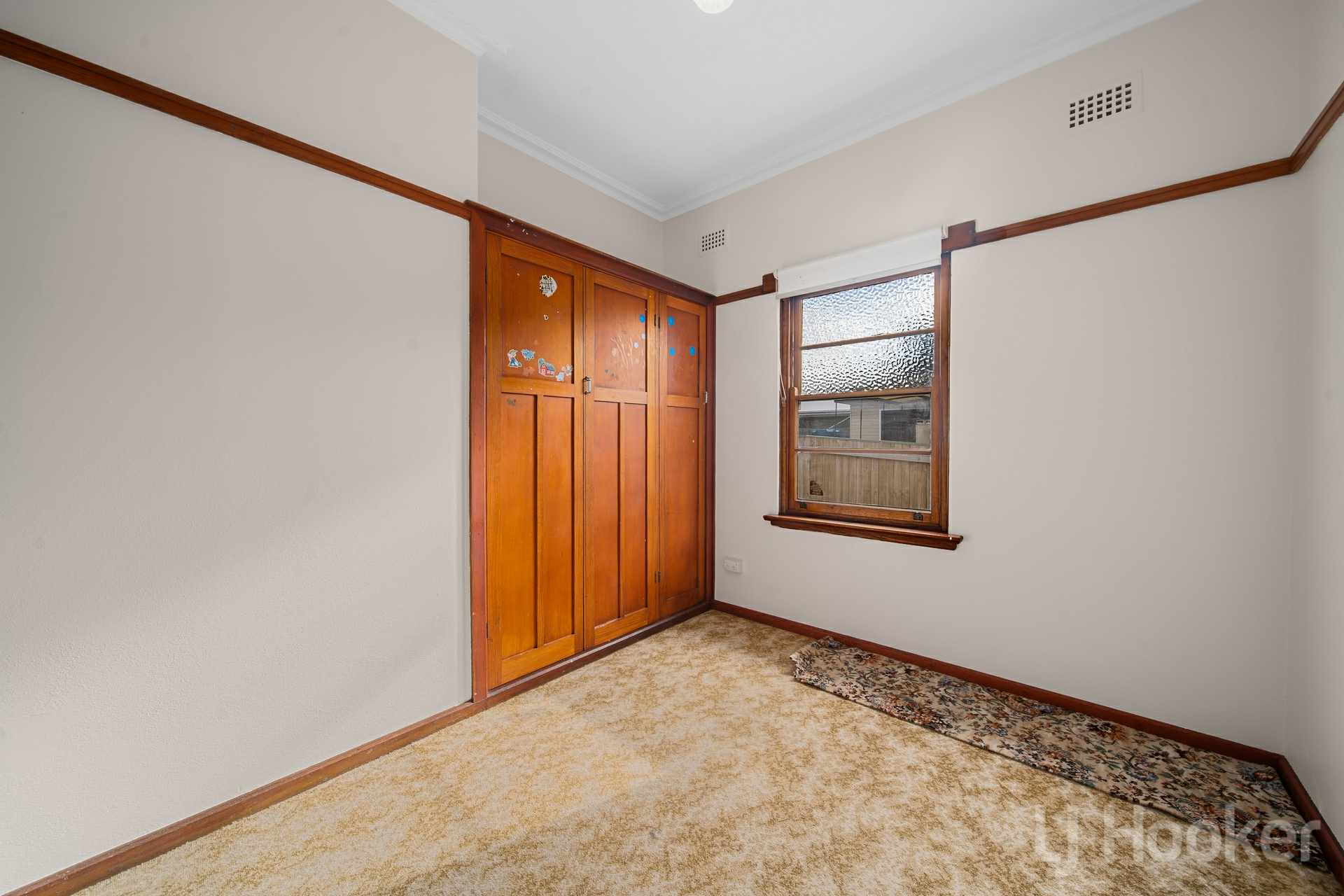 16 Collins Street, QUEANBEYAN