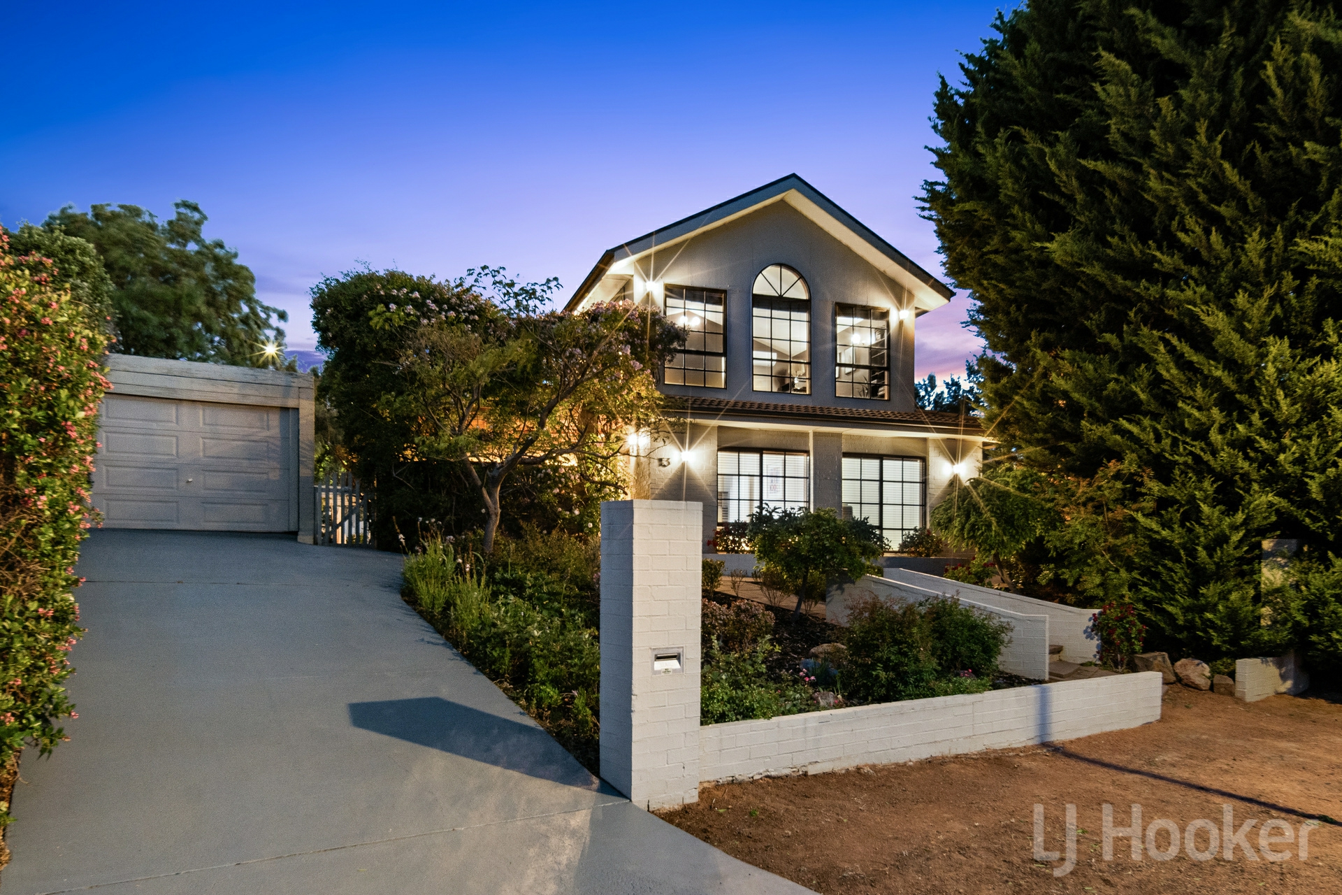 13 Wangara Crescent, Queanbeyan West
