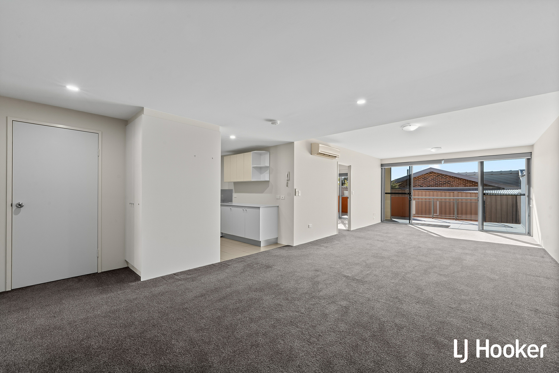 6B/17 Uriarra Road — photo 7 of 19