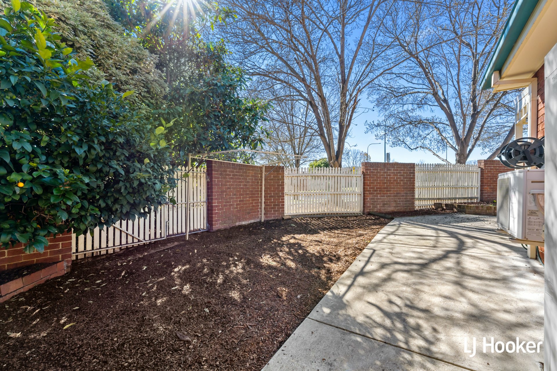 8/1-3 Forest Drive — photo 15 of 18