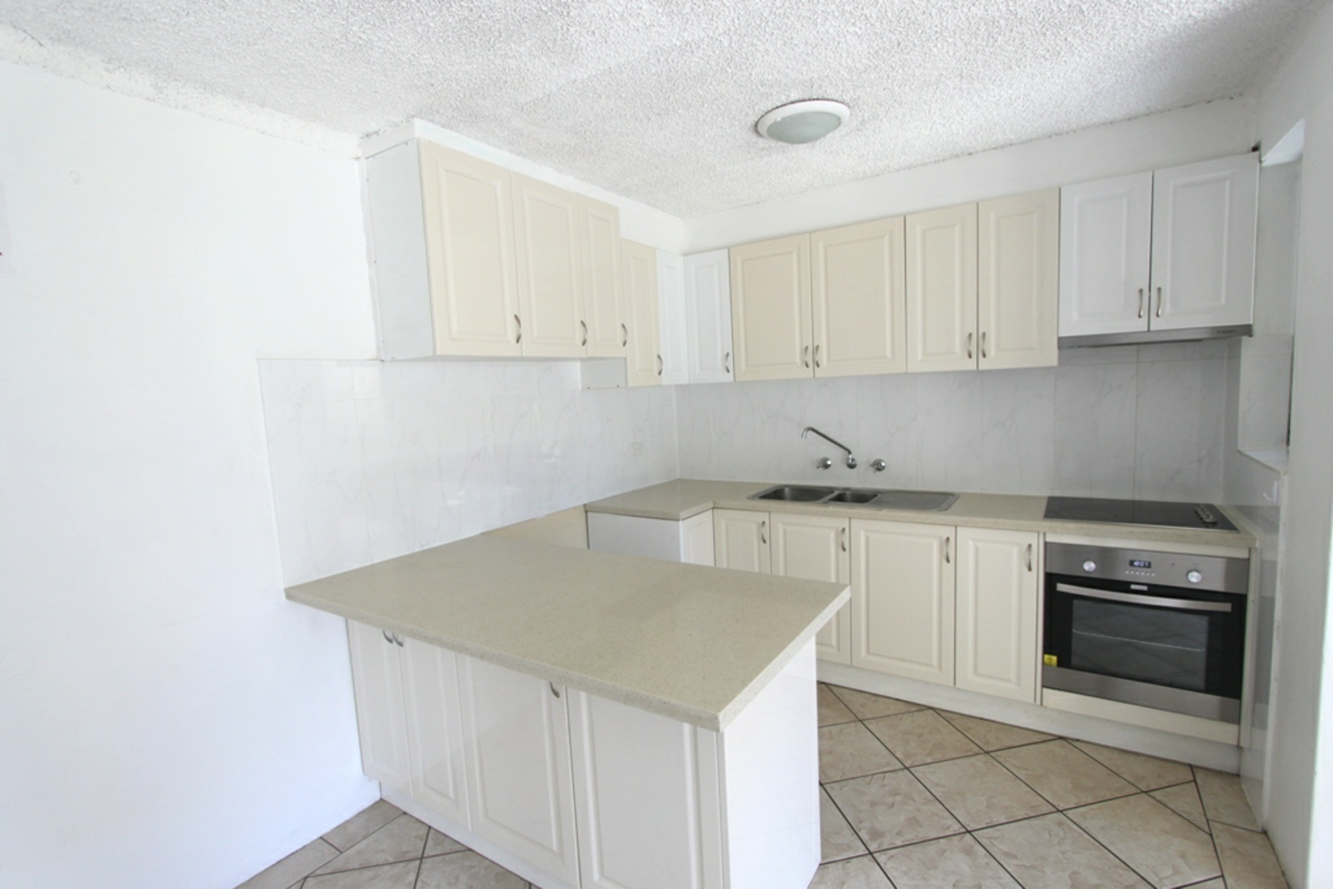 19/52 Trinculo Place — photo from LJ Hooker Queanbeyan | Jerrabomberra | Googong