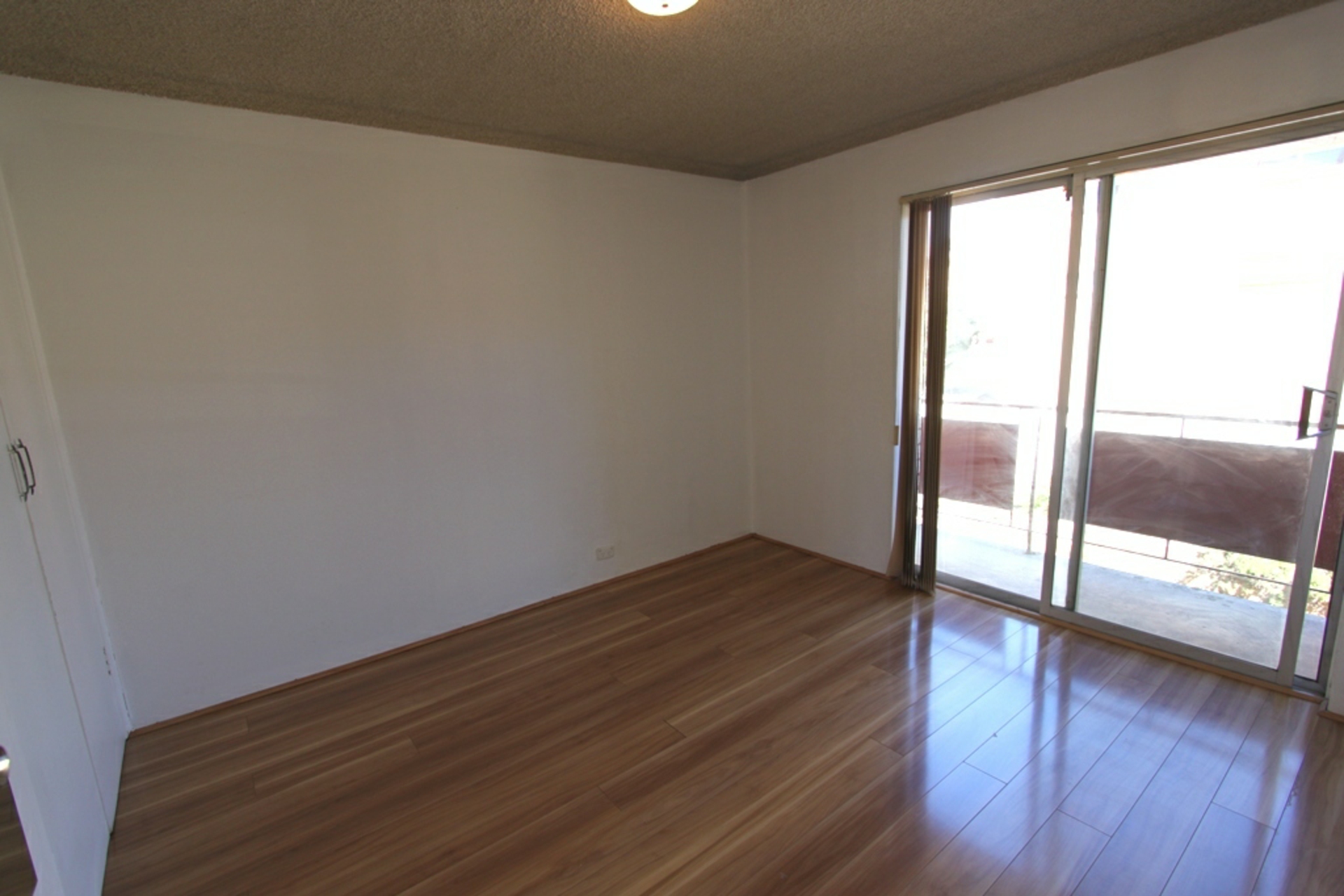 19/52 Trinculo Place — photo 3 of 7