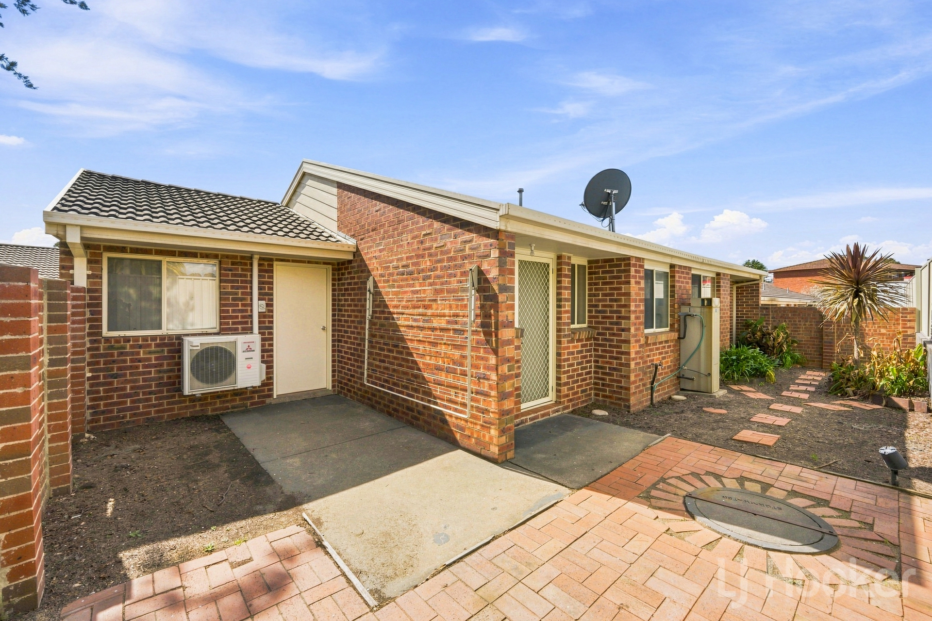 8/157-159 Uriarra Road — photo 12 of 14