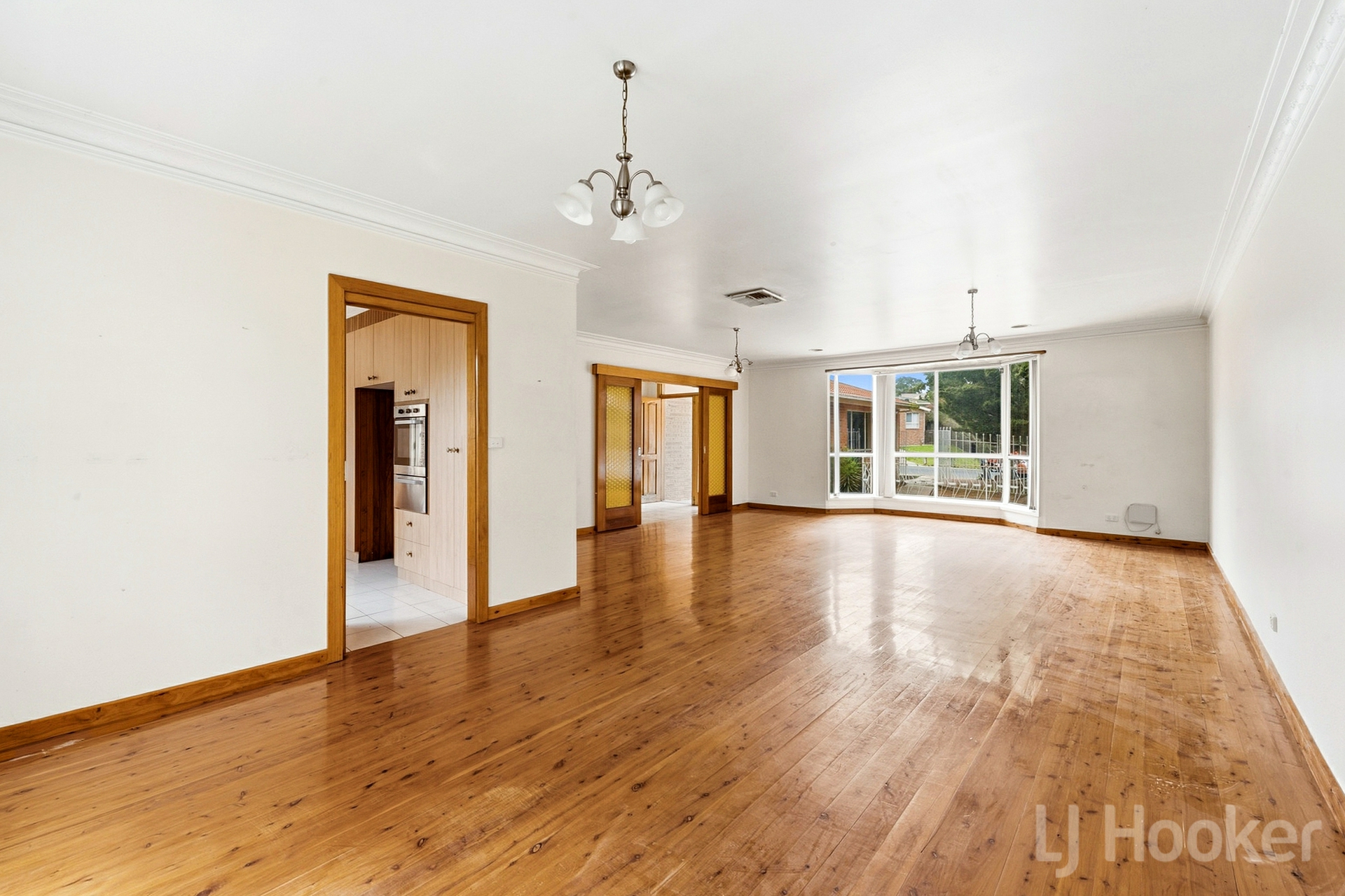 12 Russell Place — photo 12 of 26