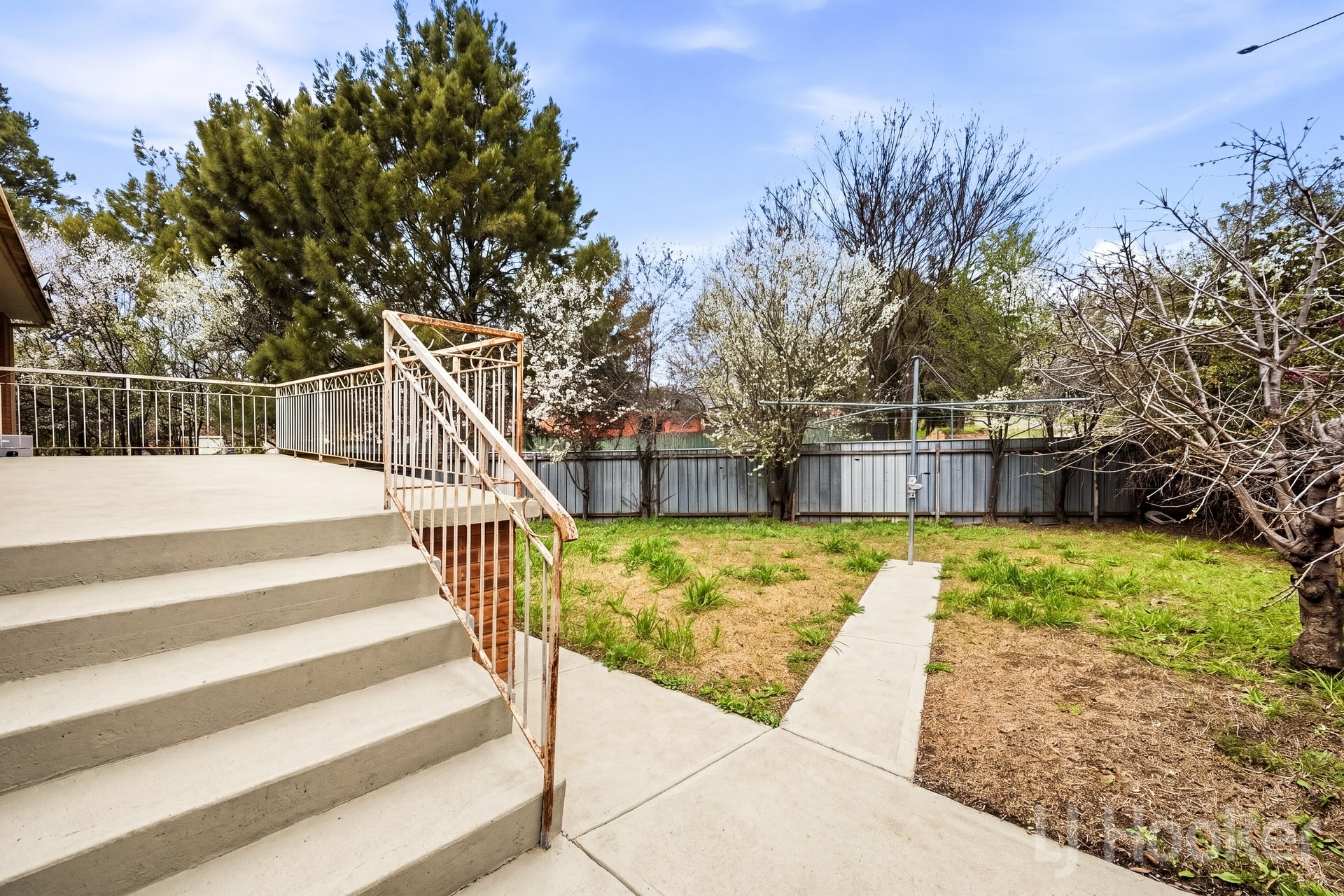 12 Russell Place — photo 25 of 26