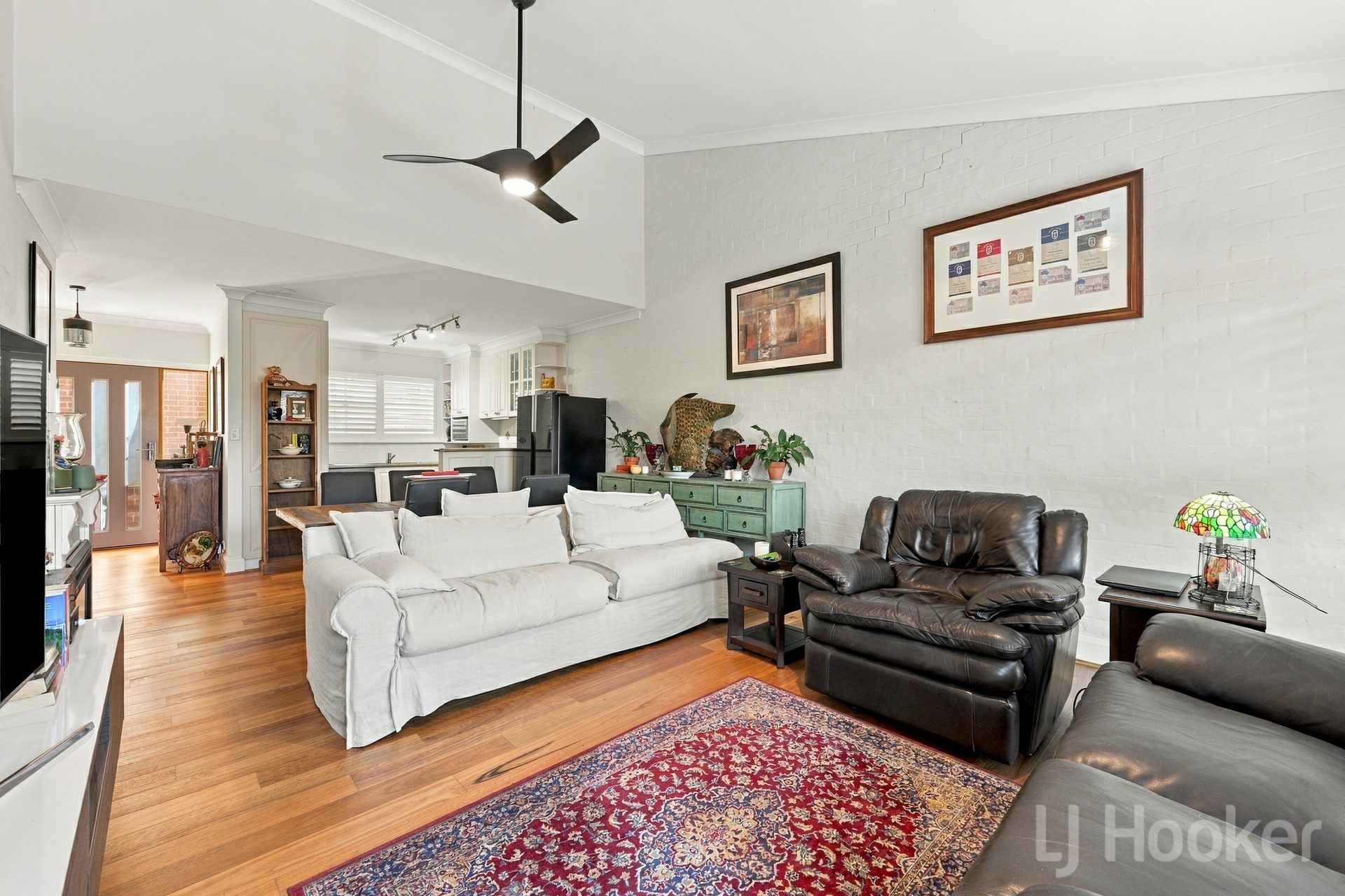 2/43 Isabella Street — photo 6 of 18