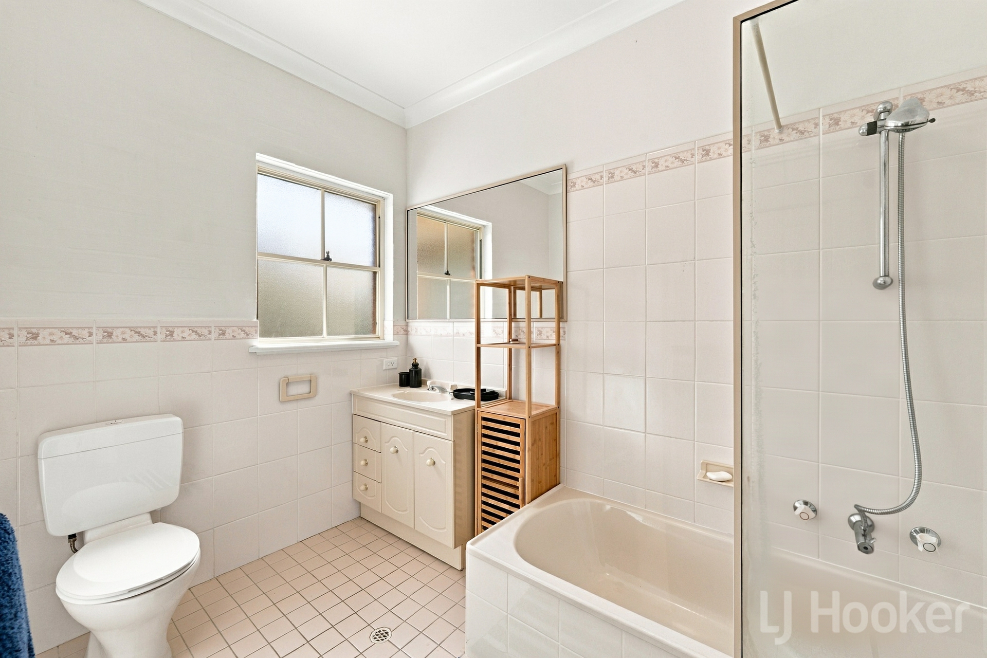 2/43 Isabella Street — photo 12 of 18