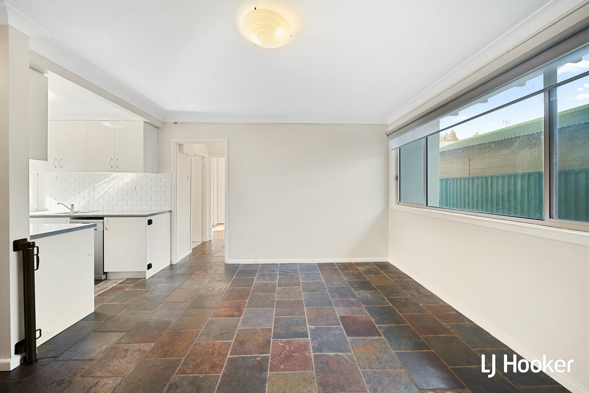 3/7 Munro Road — photo 15 of 17