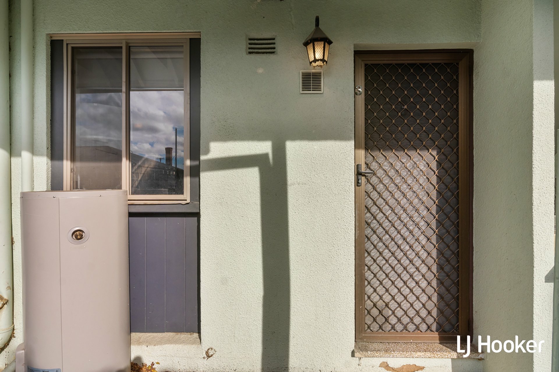 3/7 Munro Road — photo 16 of 17