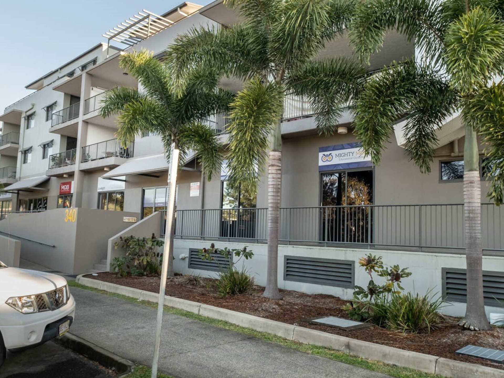 13 & 14/2 Acacia Court, ROBINA