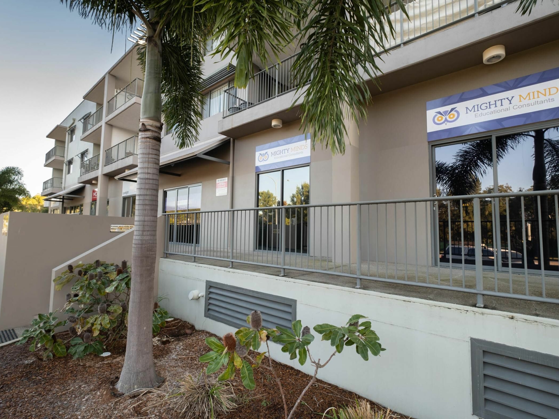 13 & 14/2 Acacia Court, ROBINA