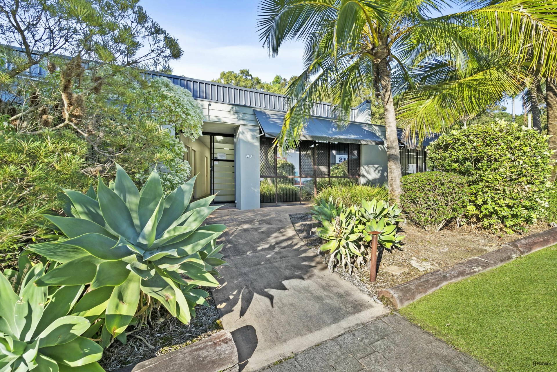 1-4/1 Kortum Drive, BURLEIGH HEADS