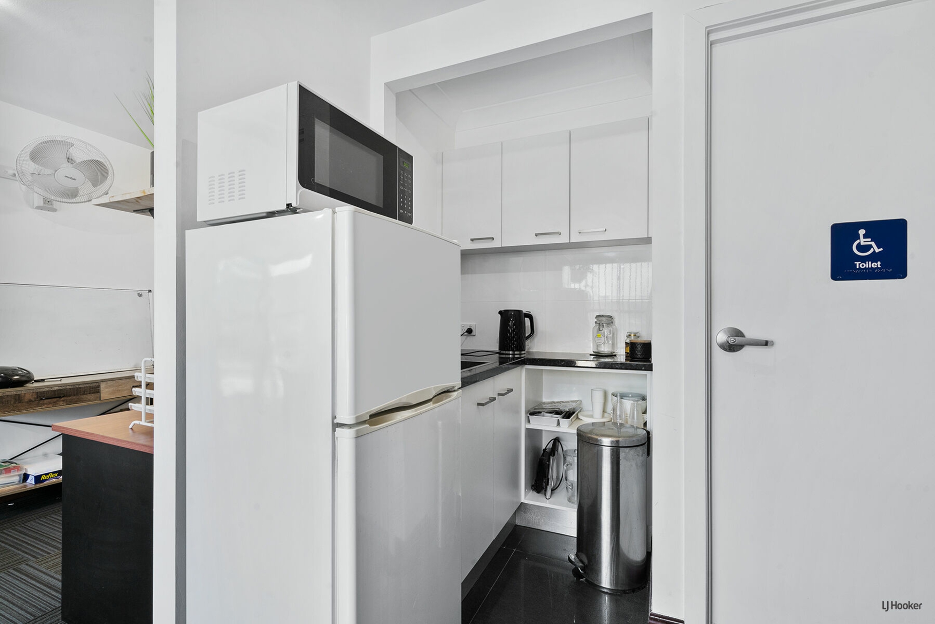 1/7 Traders Way, CURRUMBIN WATERS