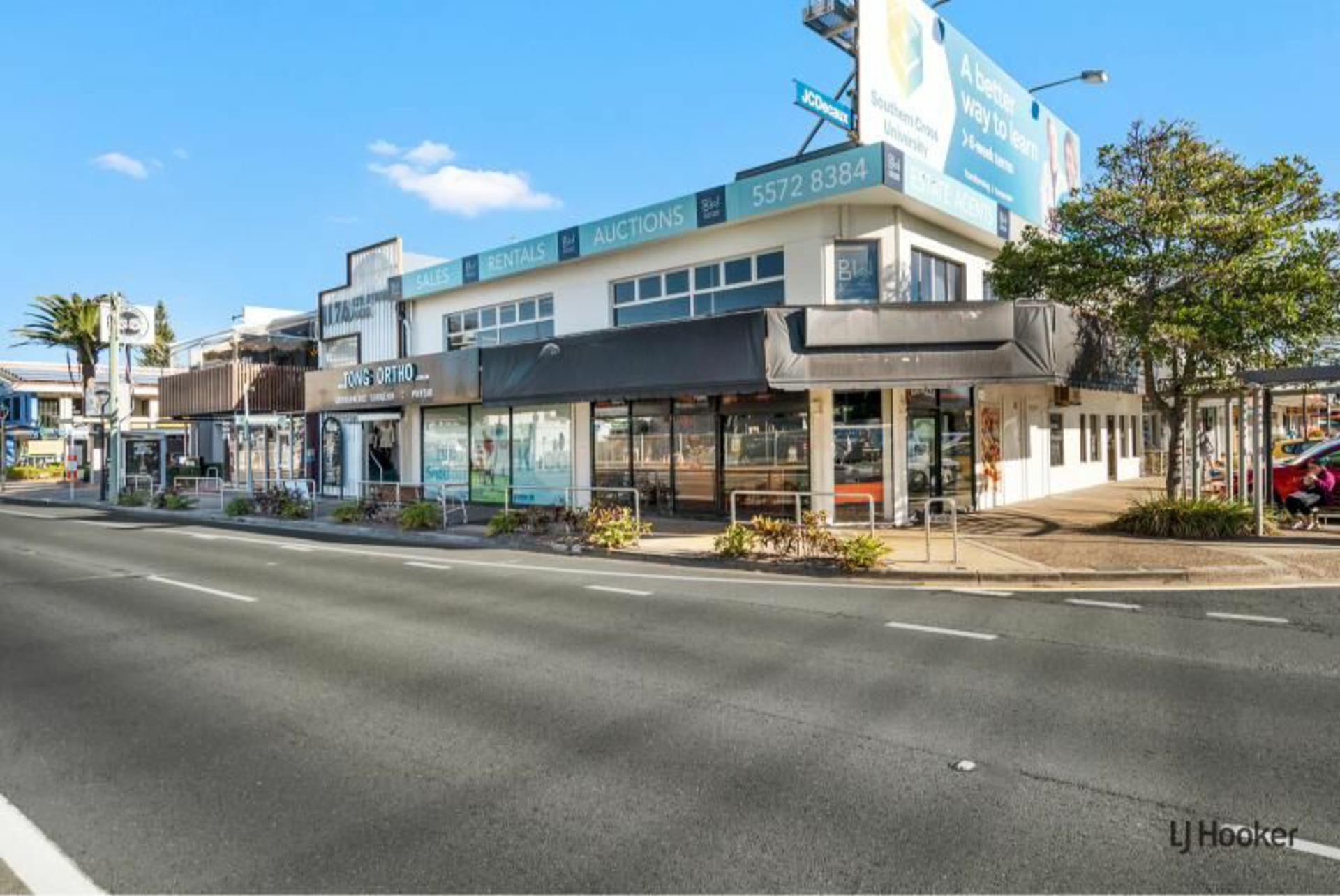 18/2 Eighth Avenue, PALM BEACH