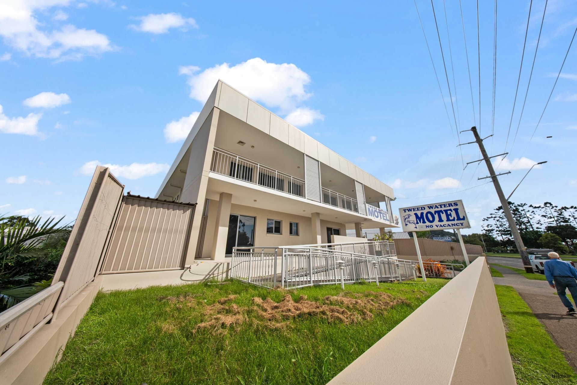 13 Minjungbal Drive, TWEED HEADS SOUTH