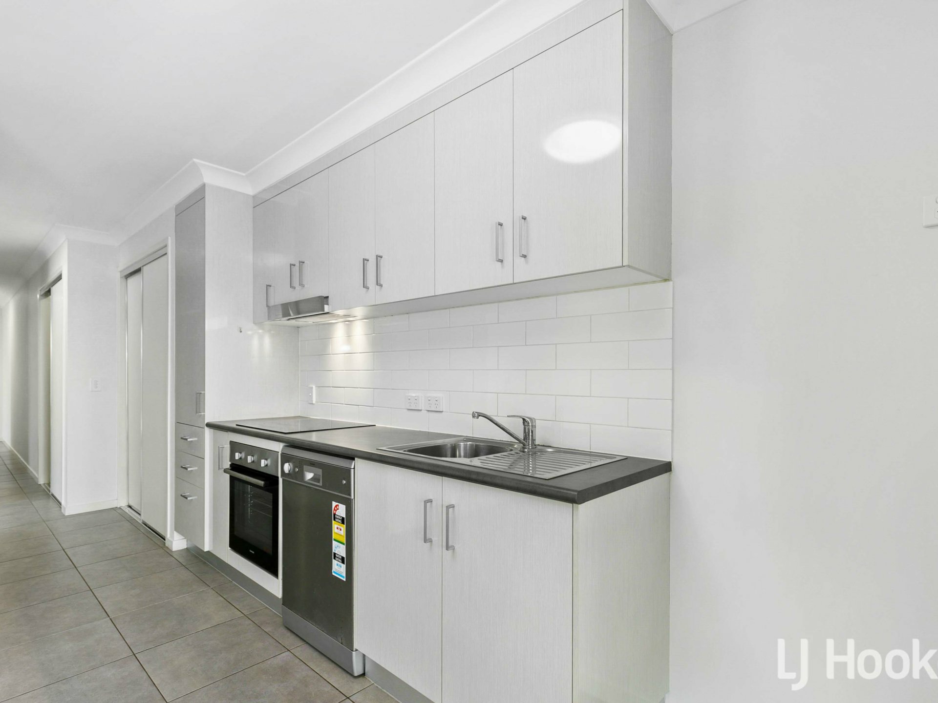 51B Bradman Way, URANGAN