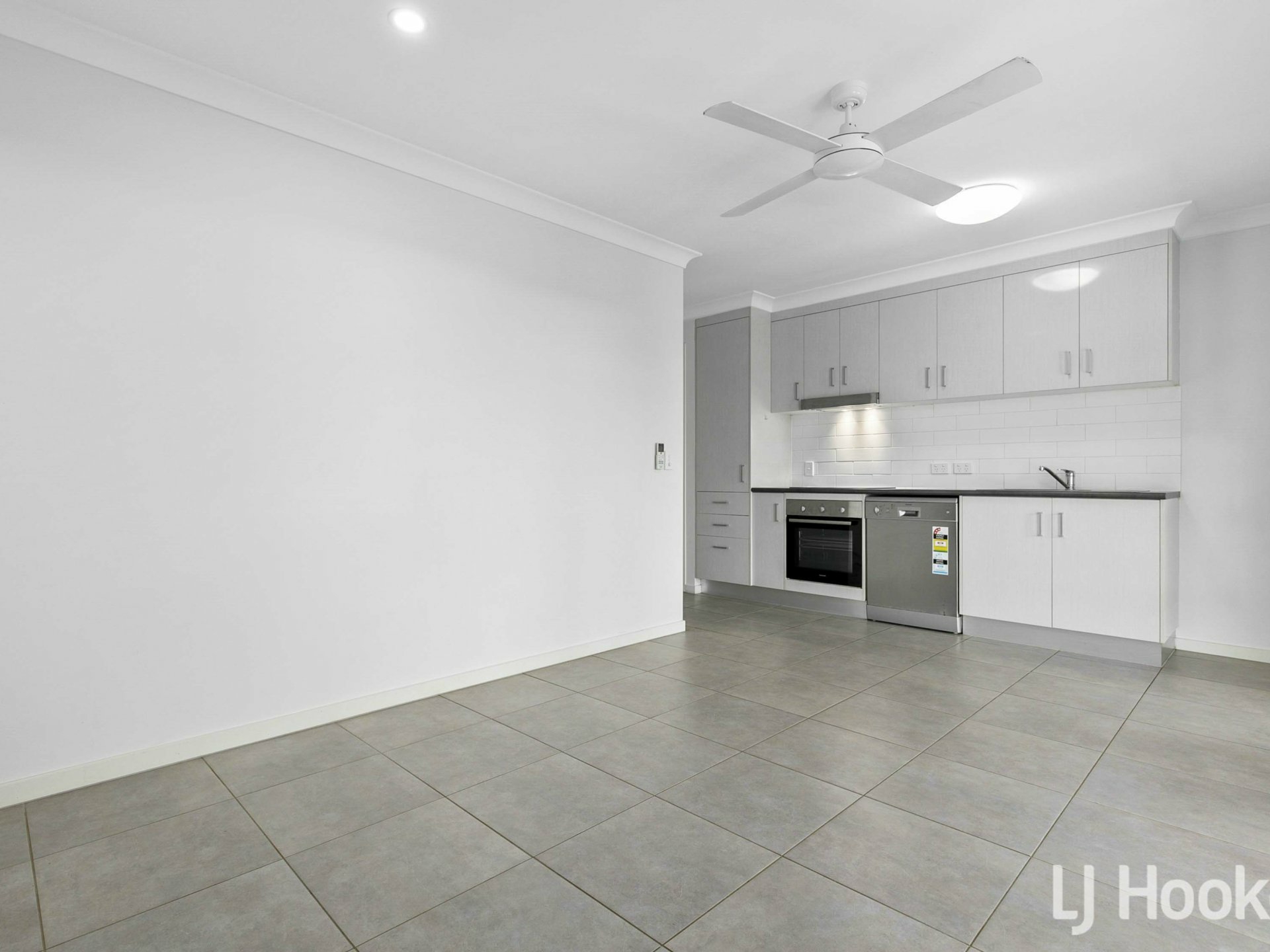51B Bradman Way, URANGAN