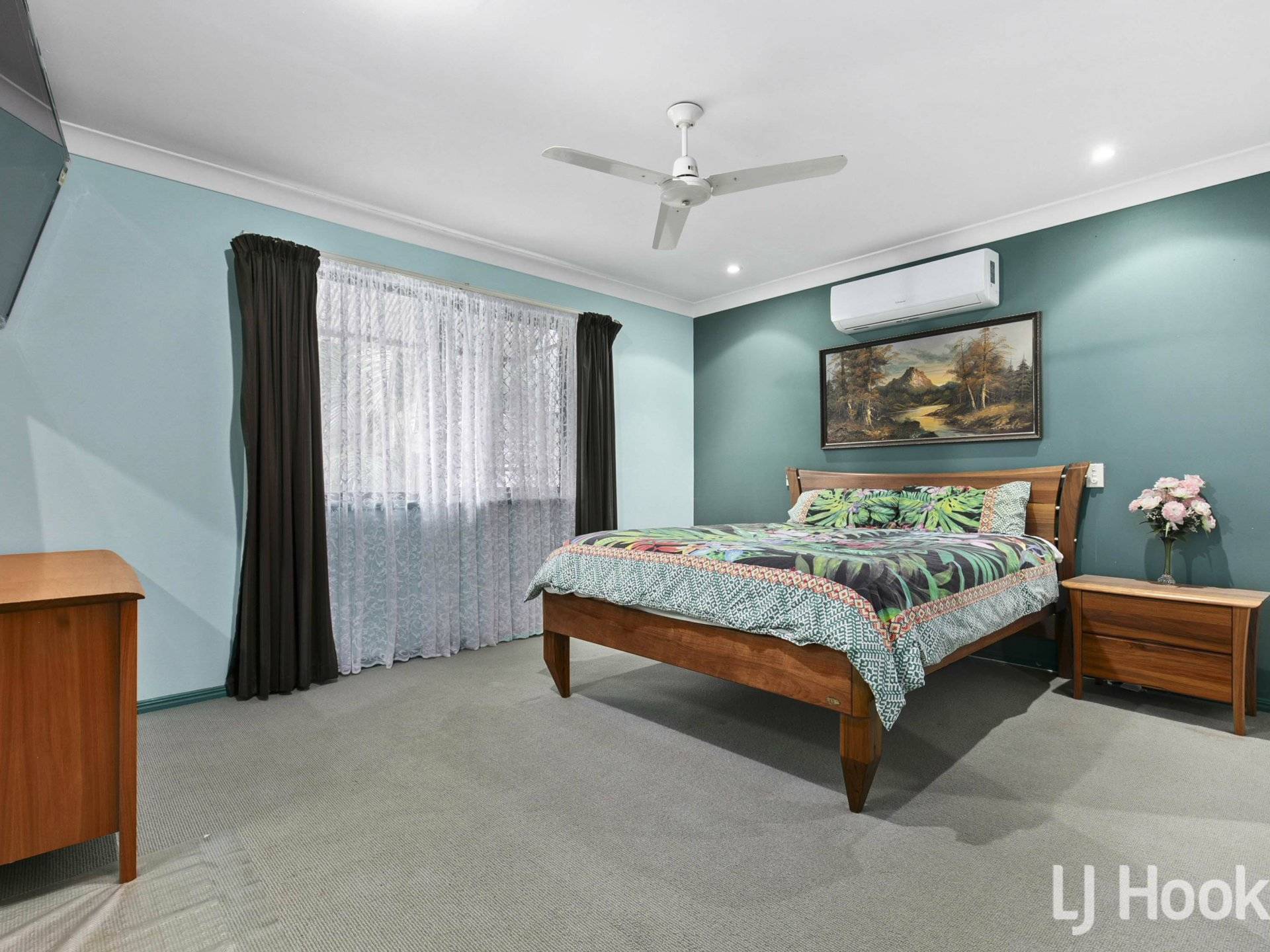 9 Boleyn Place, TORQUAY