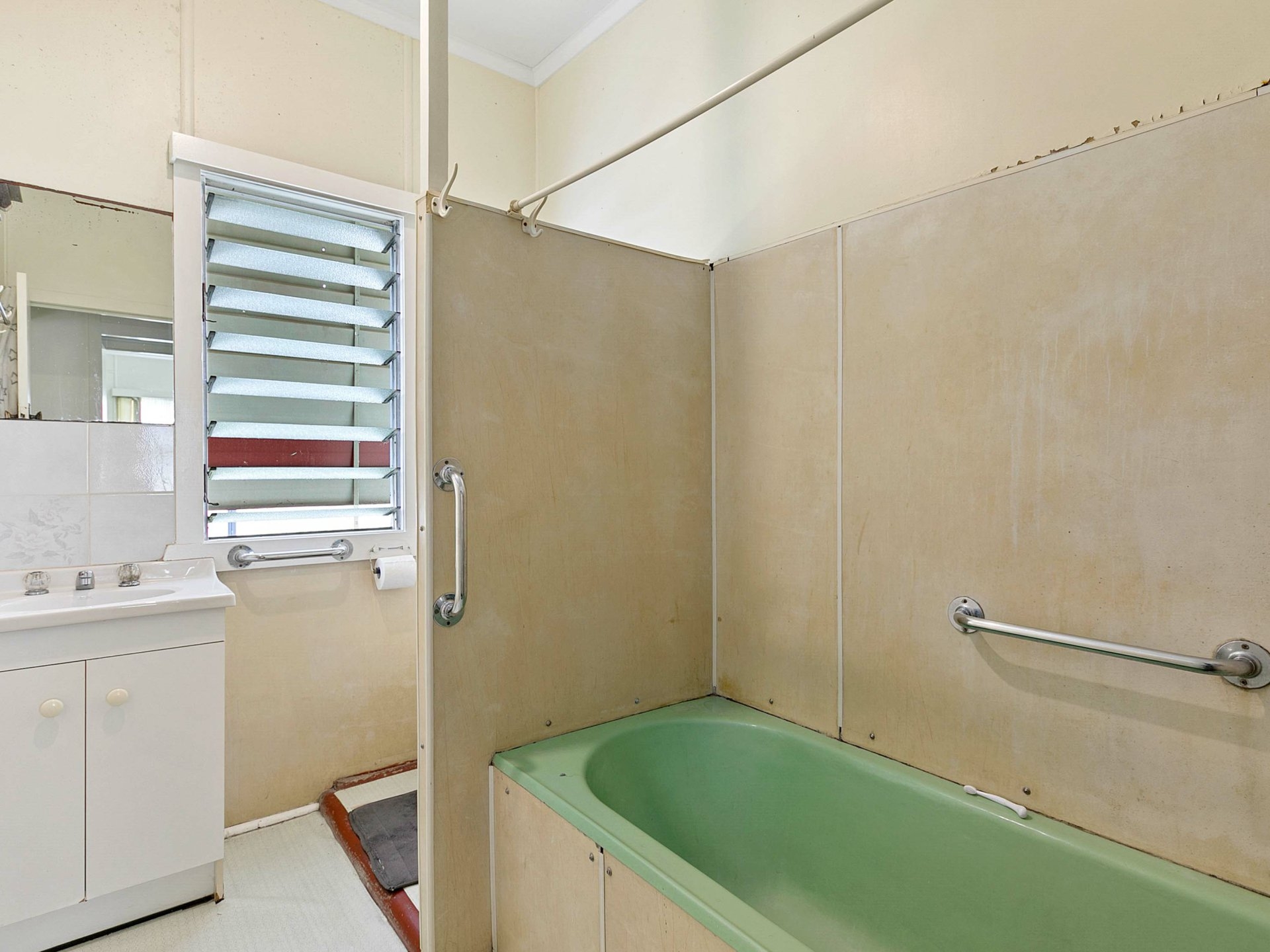 213 John Street, MARYBOROUGH