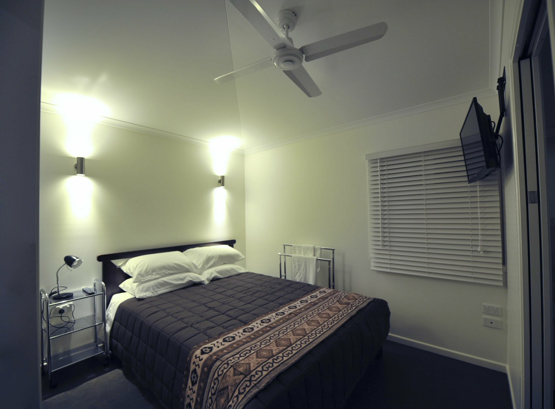 133 Sussex Street — photo 9 of 16