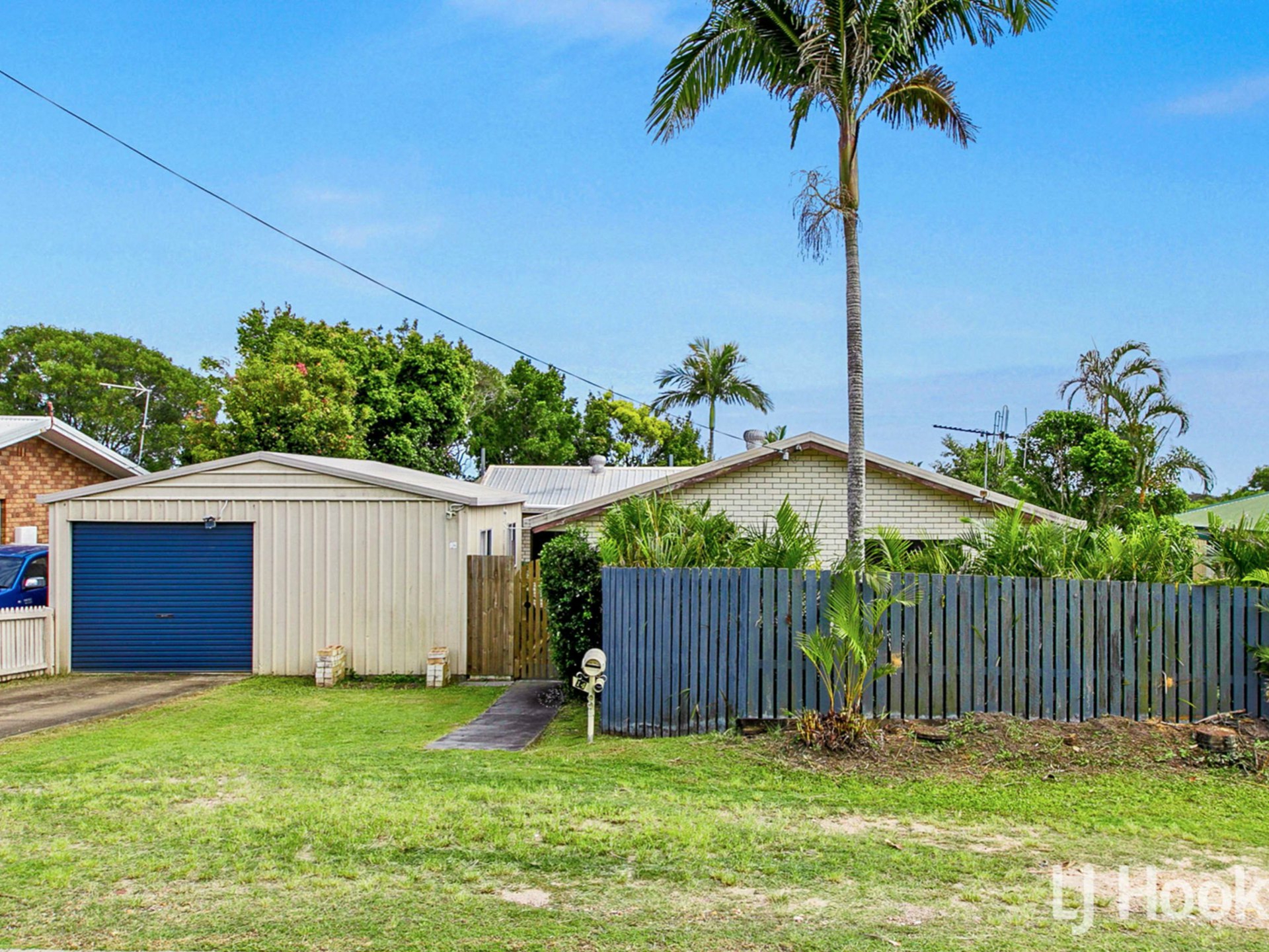 14 Waigani Avenue, Kawungan
