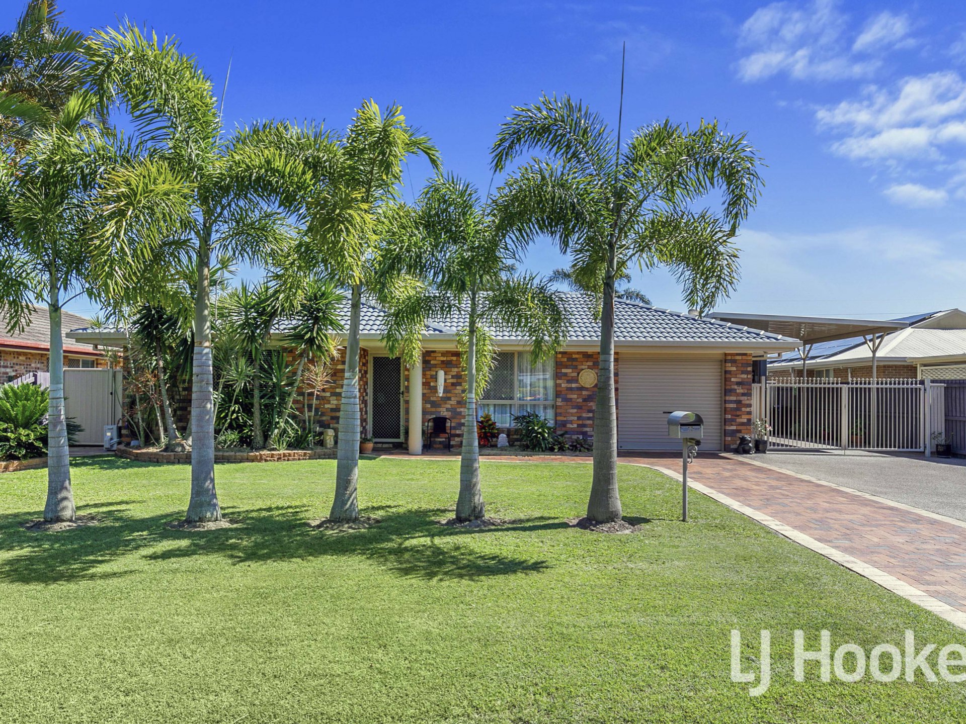 12 Dean Court, URRAWEEN
