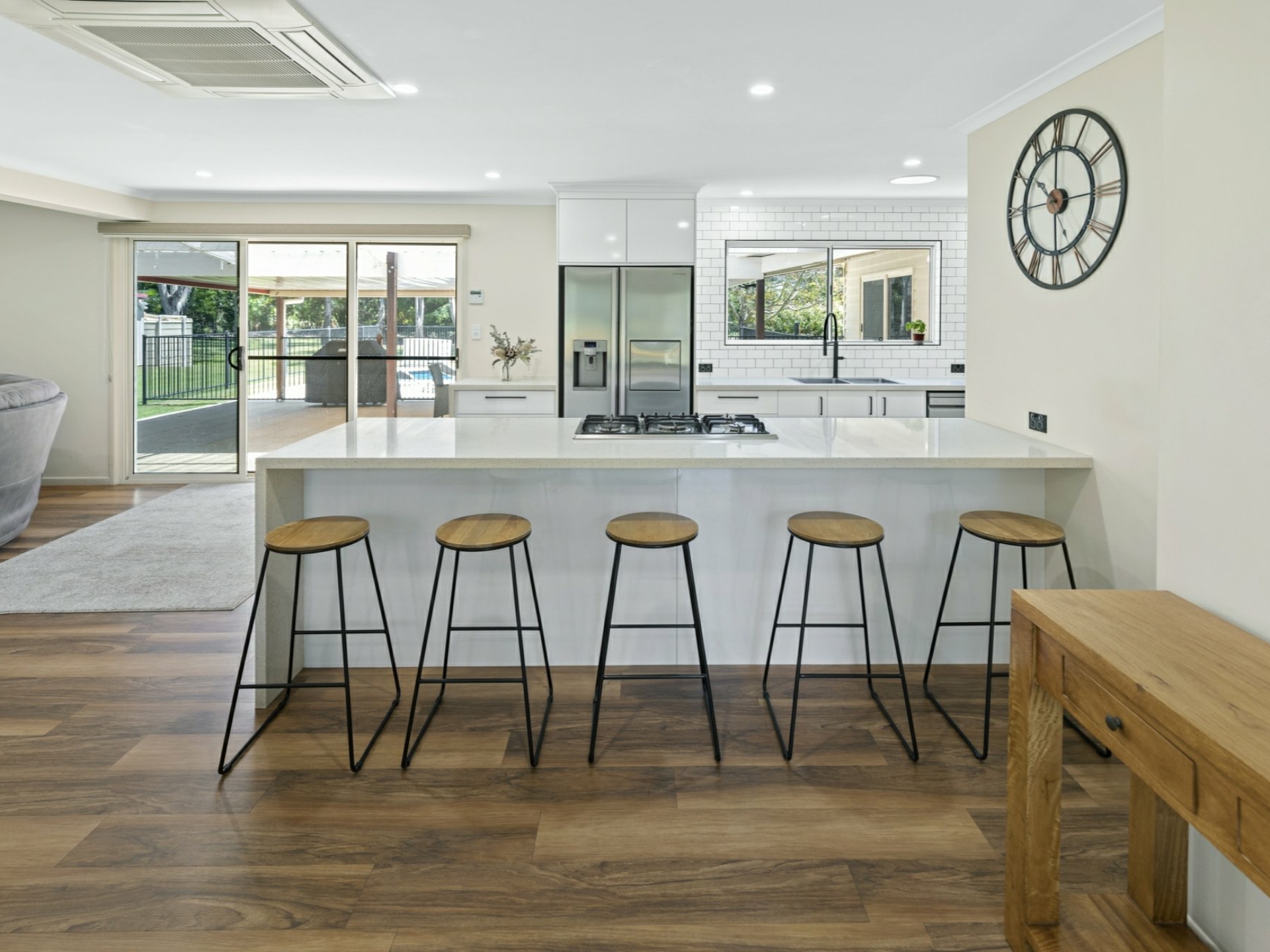 97 Seaview Drive, BOORAL
