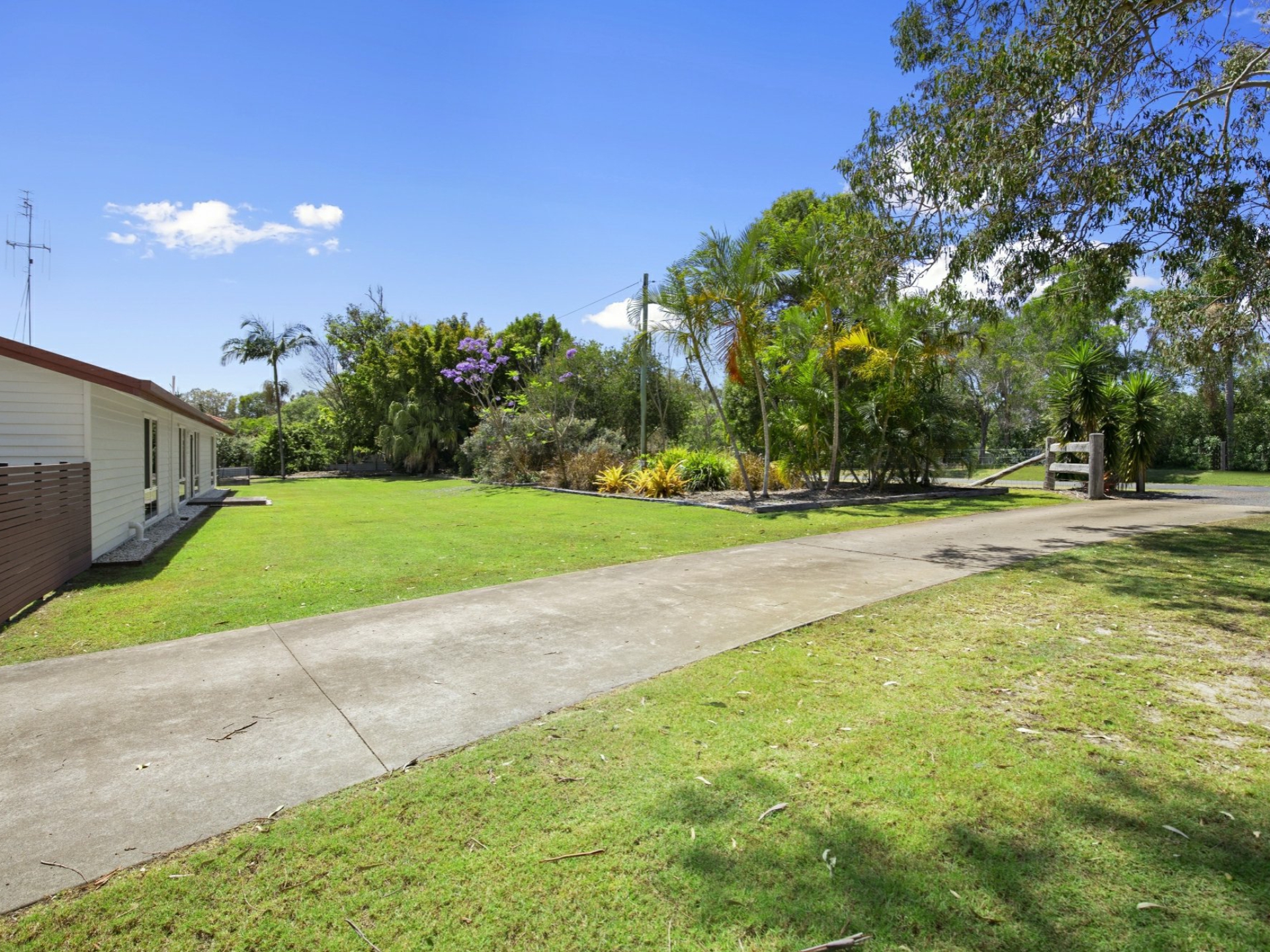 97 Seaview Drive, BOORAL