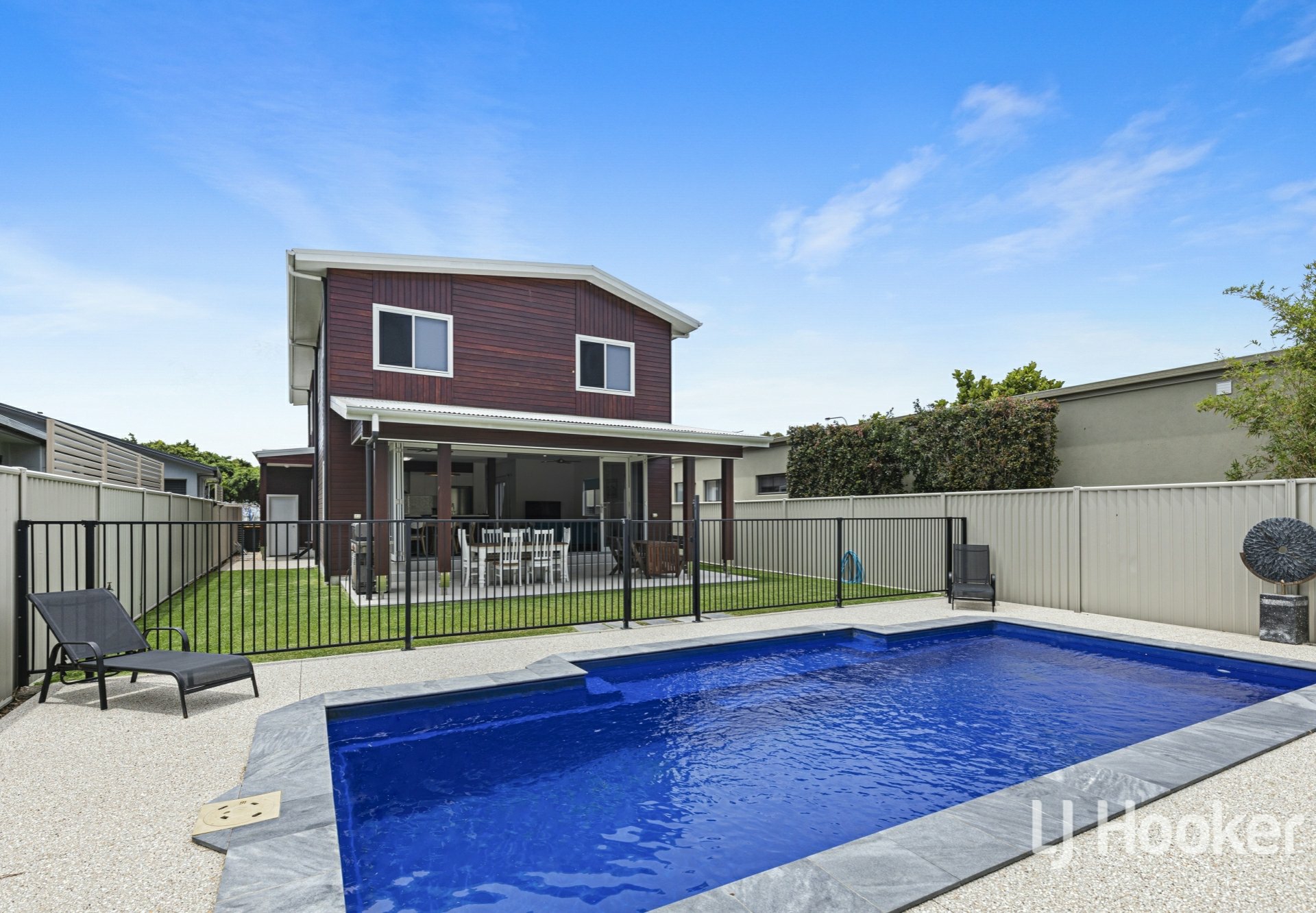 287 Esplanade Pialba QLD House for Sale LJ Hooker